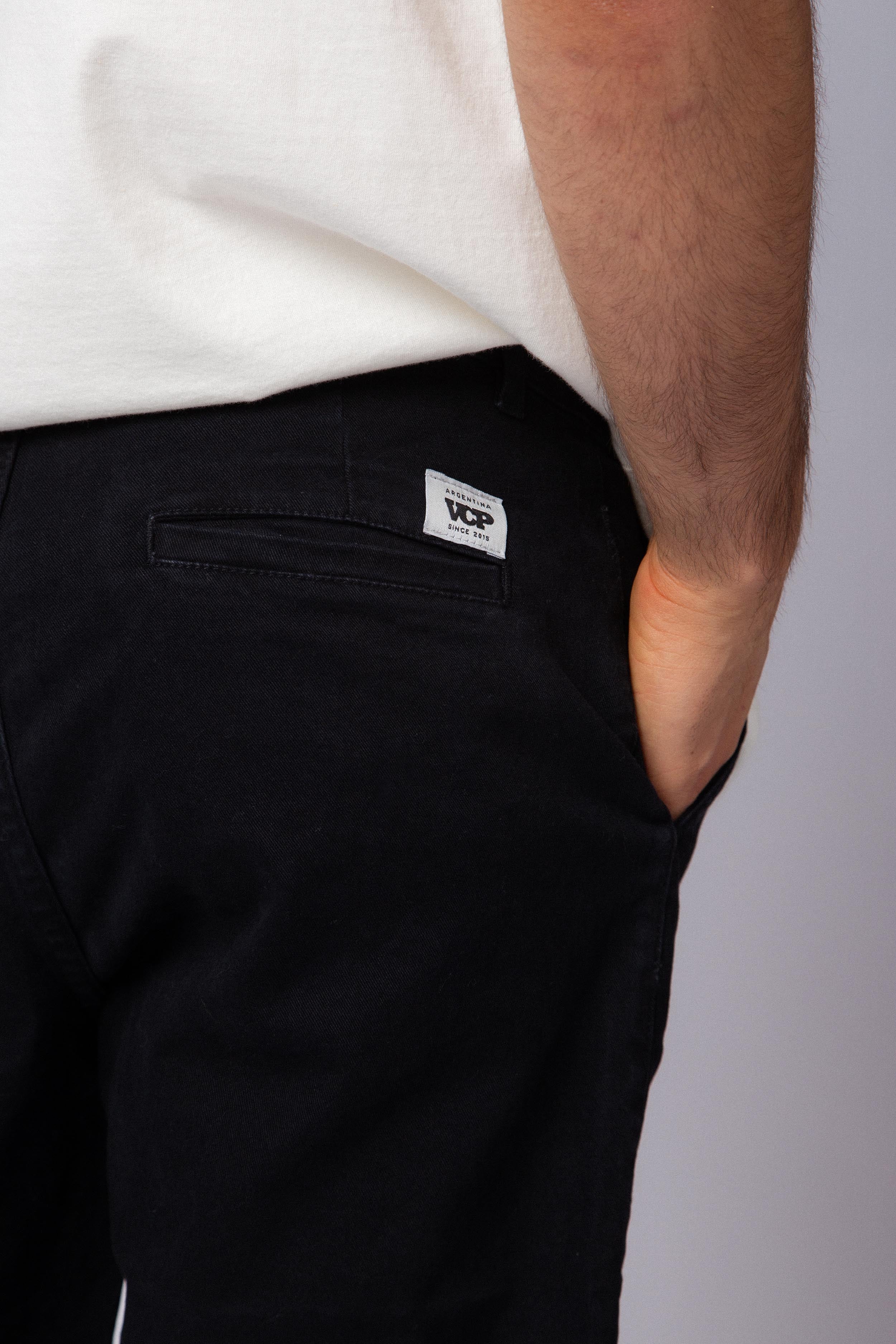 Bermuda Chino Prius Negra - Image 3