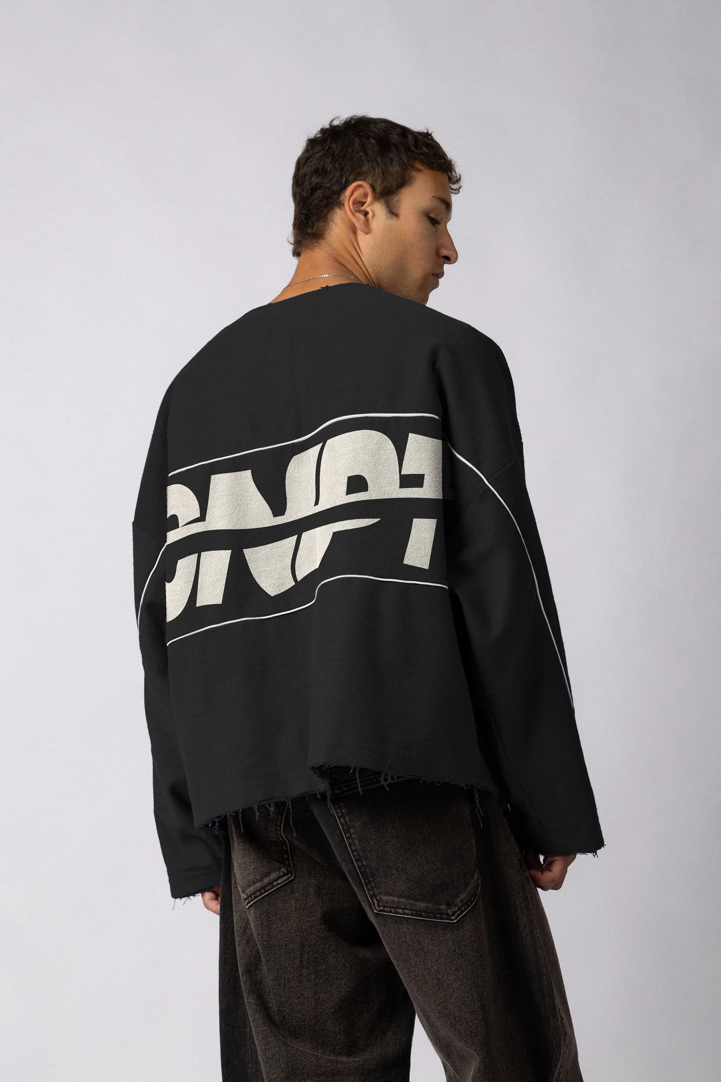 Buzo Brut Layer Negro - Image 2