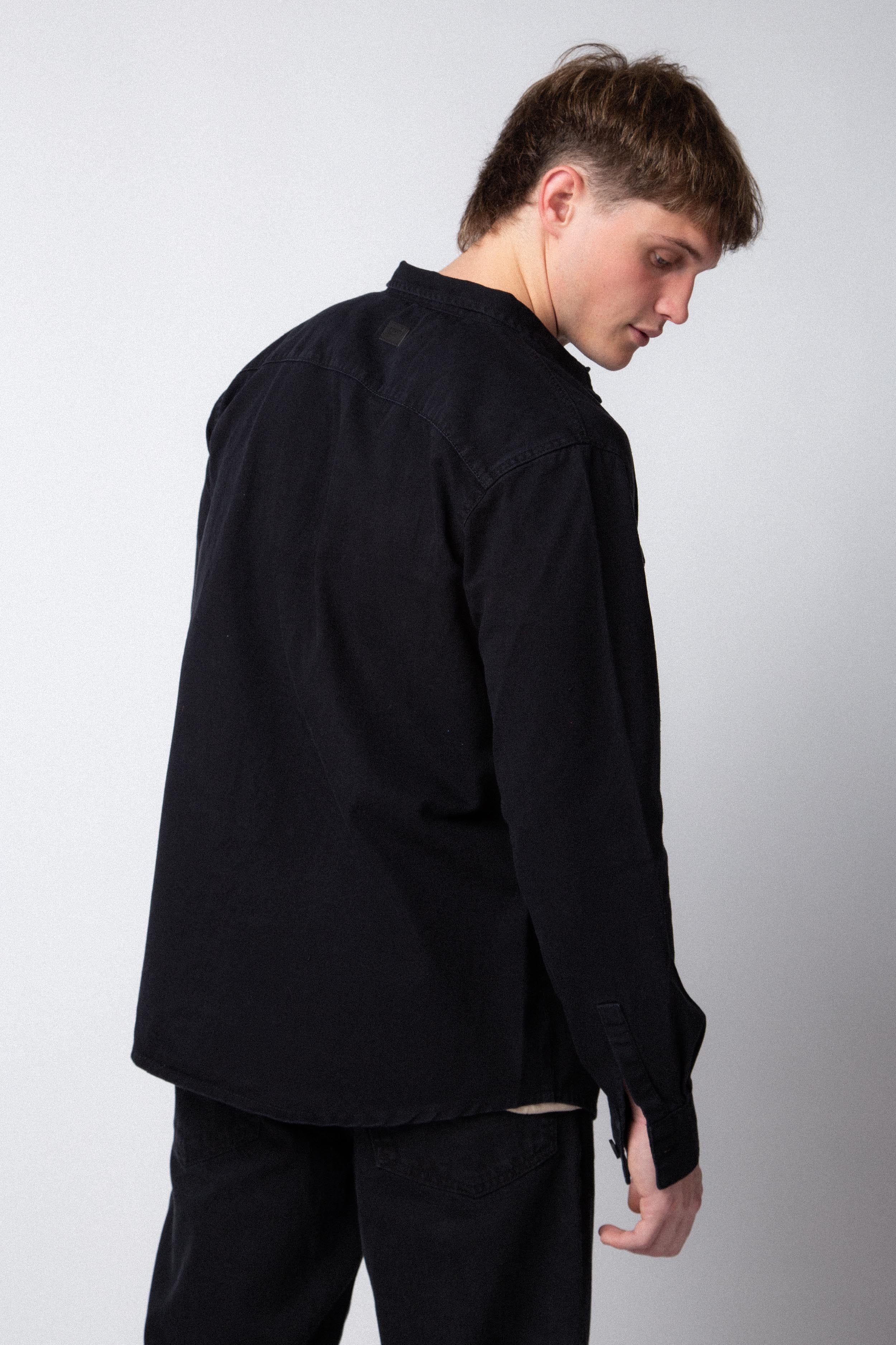 Chaqueta Harden Negra - Image 2