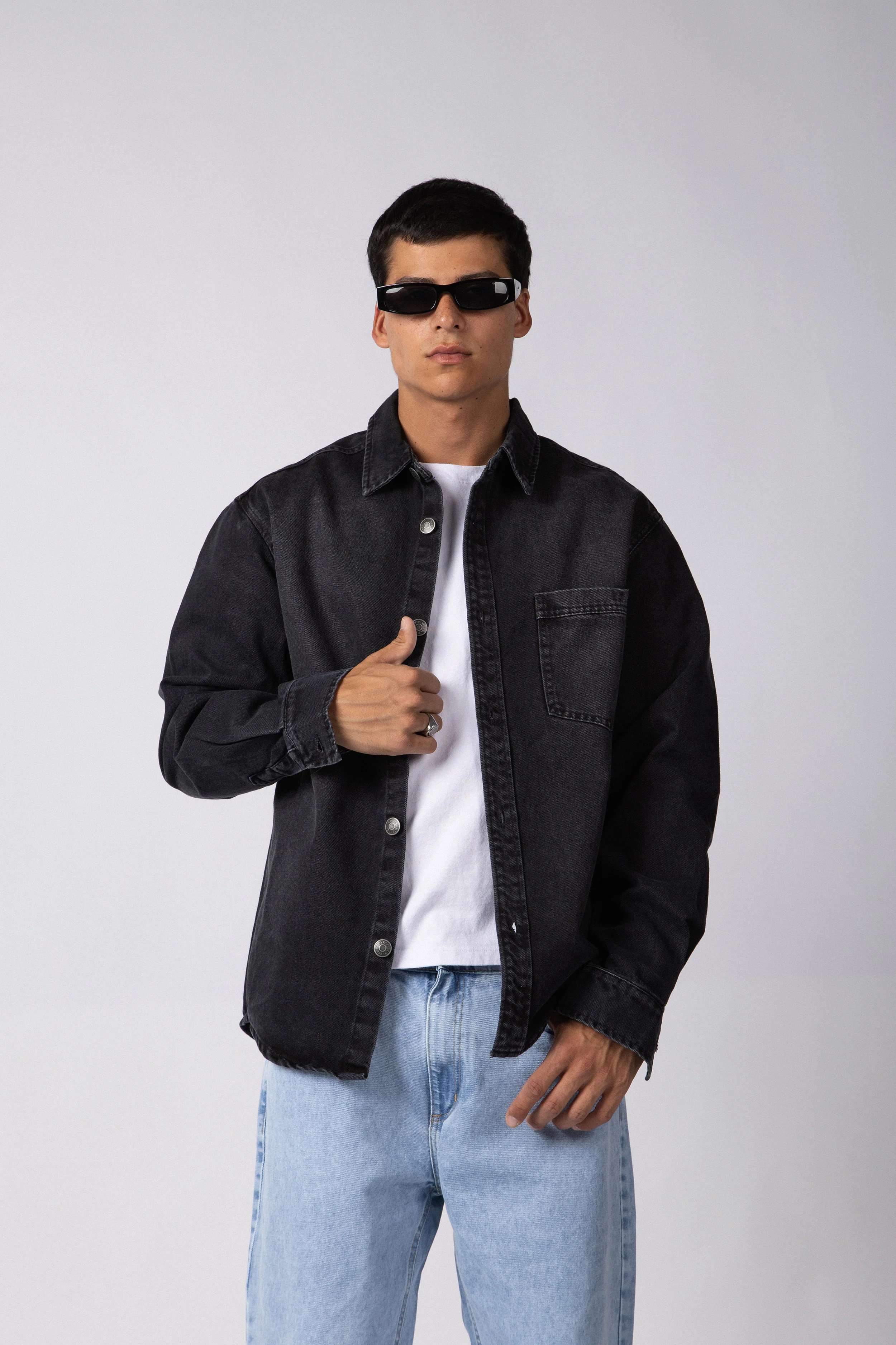 Chaqueta Jean Spruce Negra - Image 3