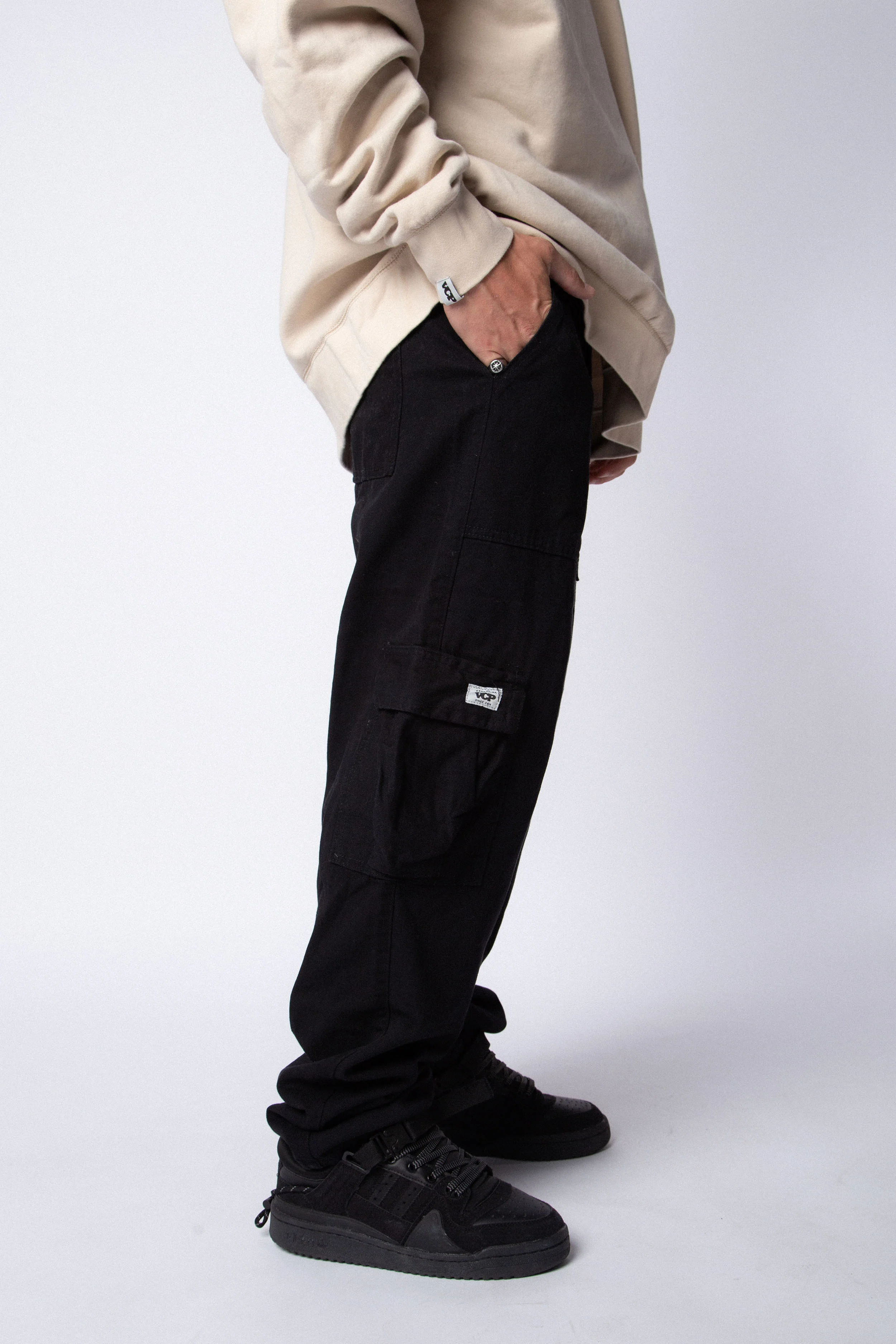 Jean Cargo Volt Negro - Image 4
