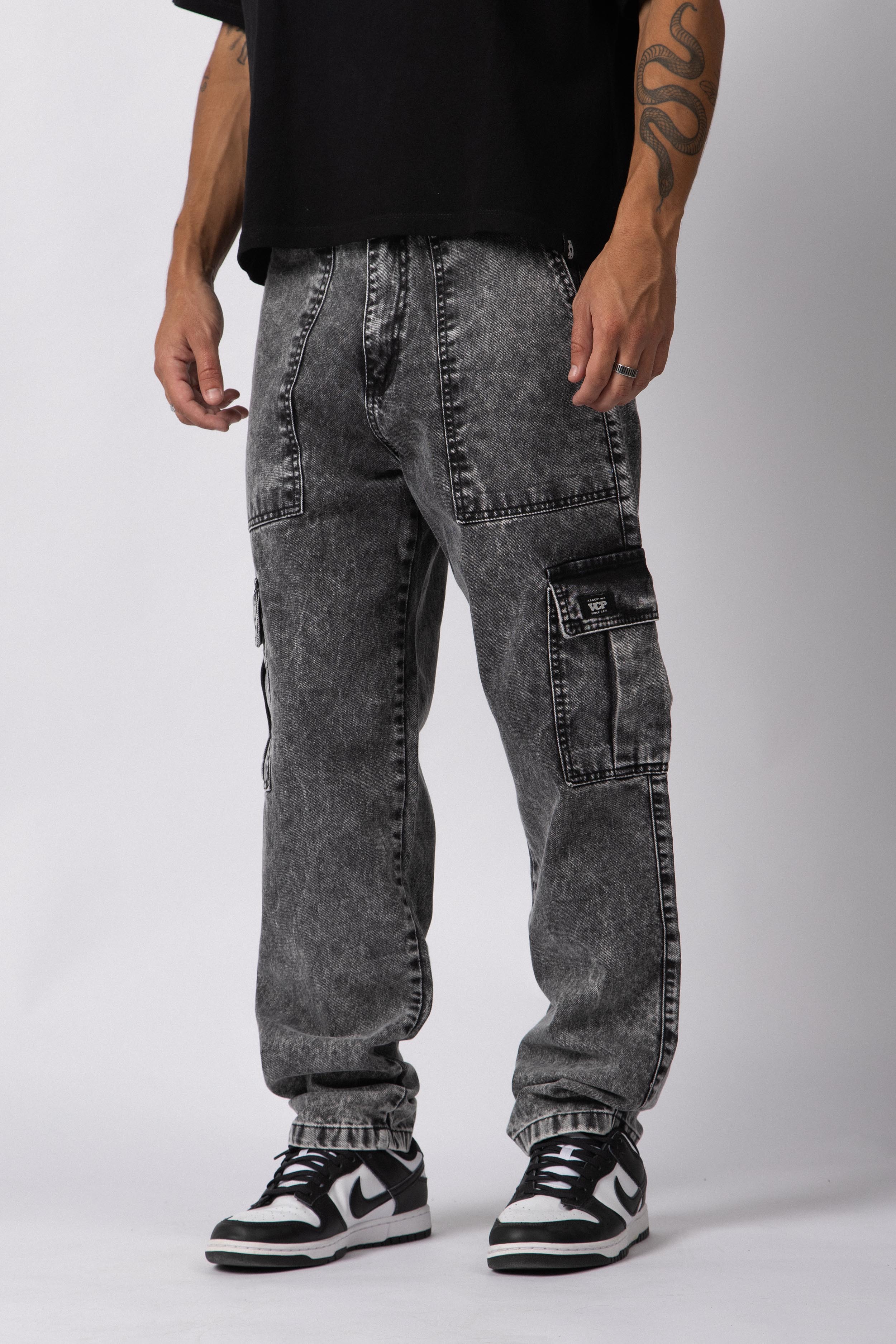 Jean Cargo Volt Smoked Gris - Image 3