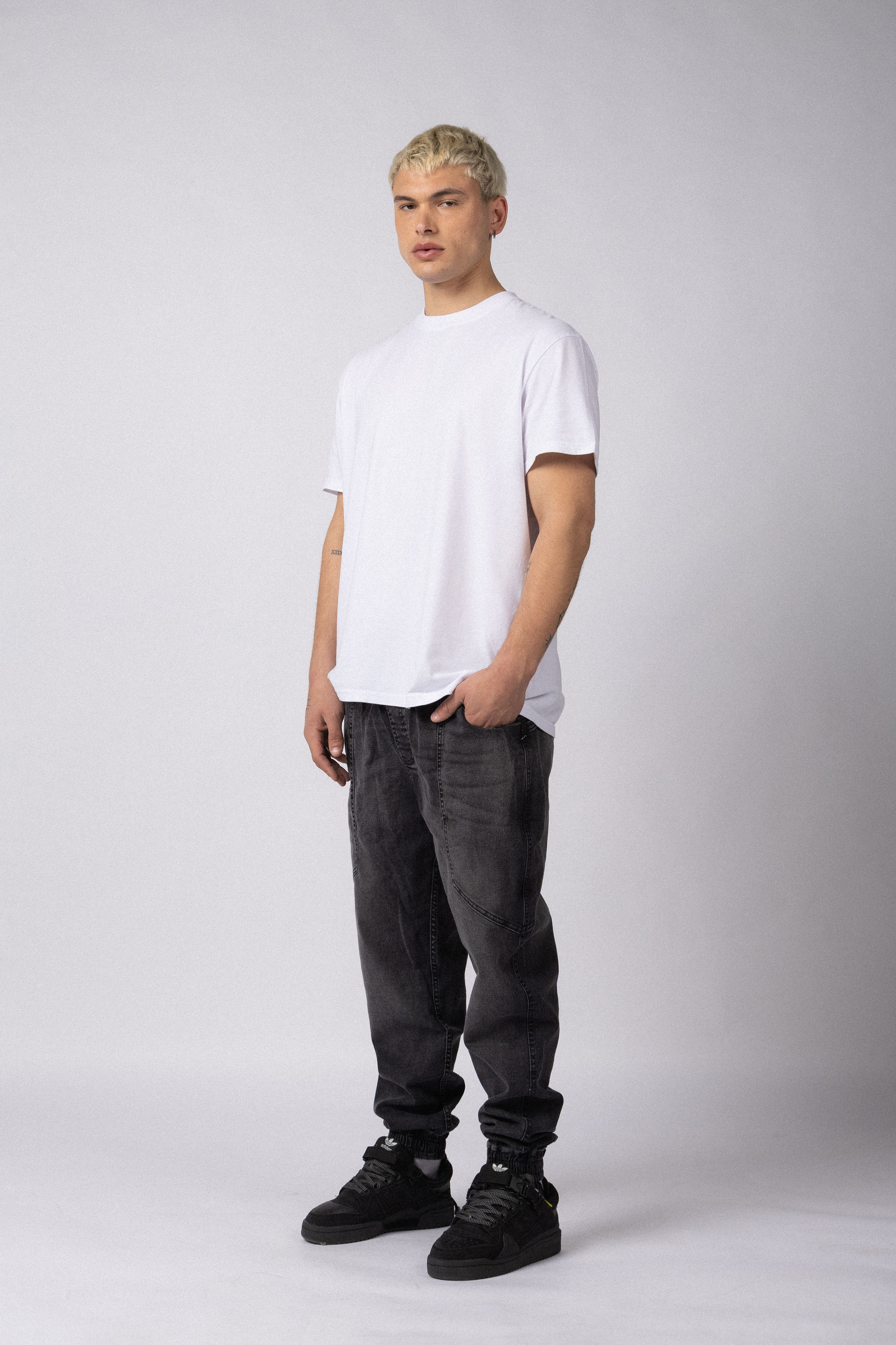 Jogjean Over Marcus Negro - Image 3