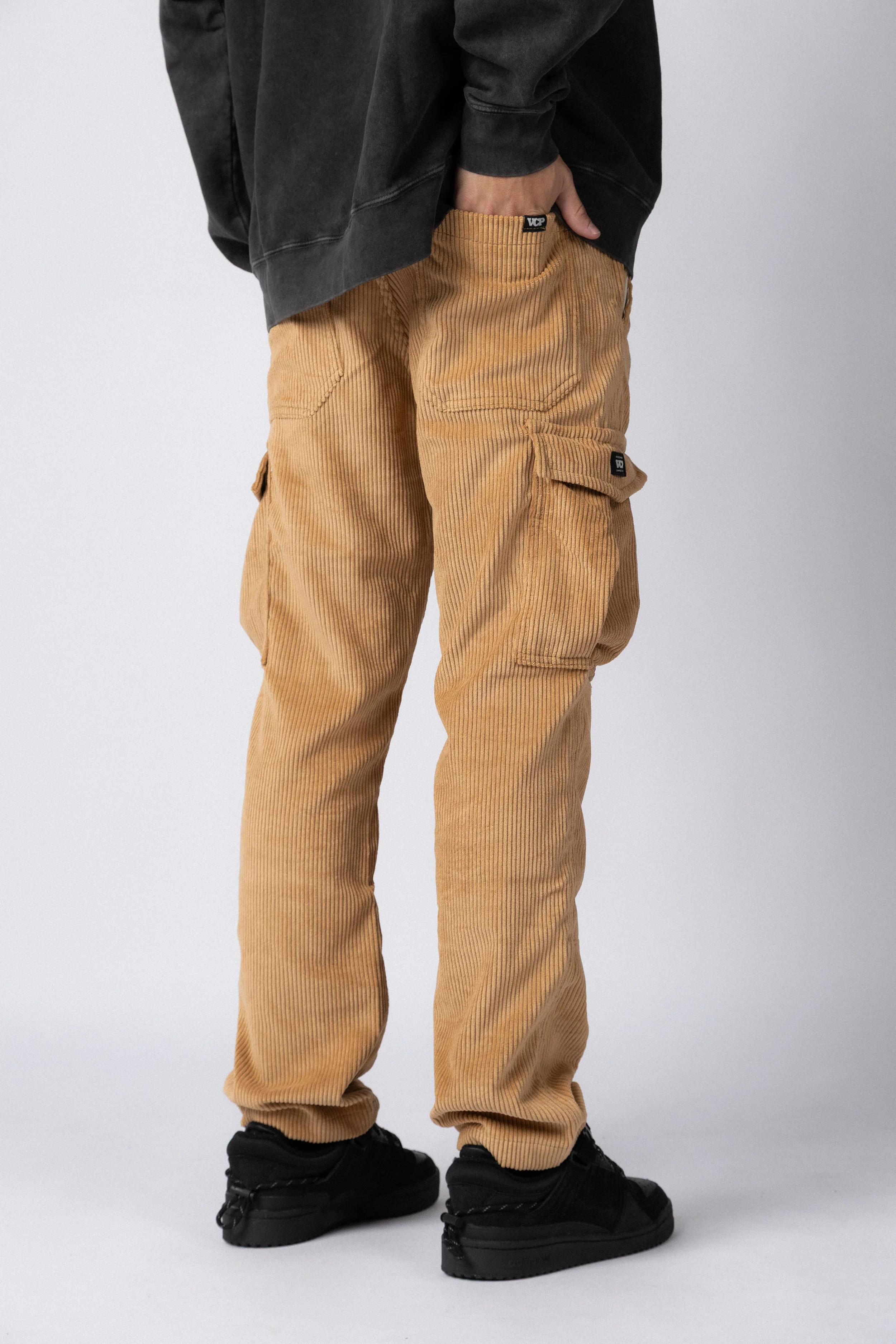 Pantalón Cargo Norman Camel - Image 2