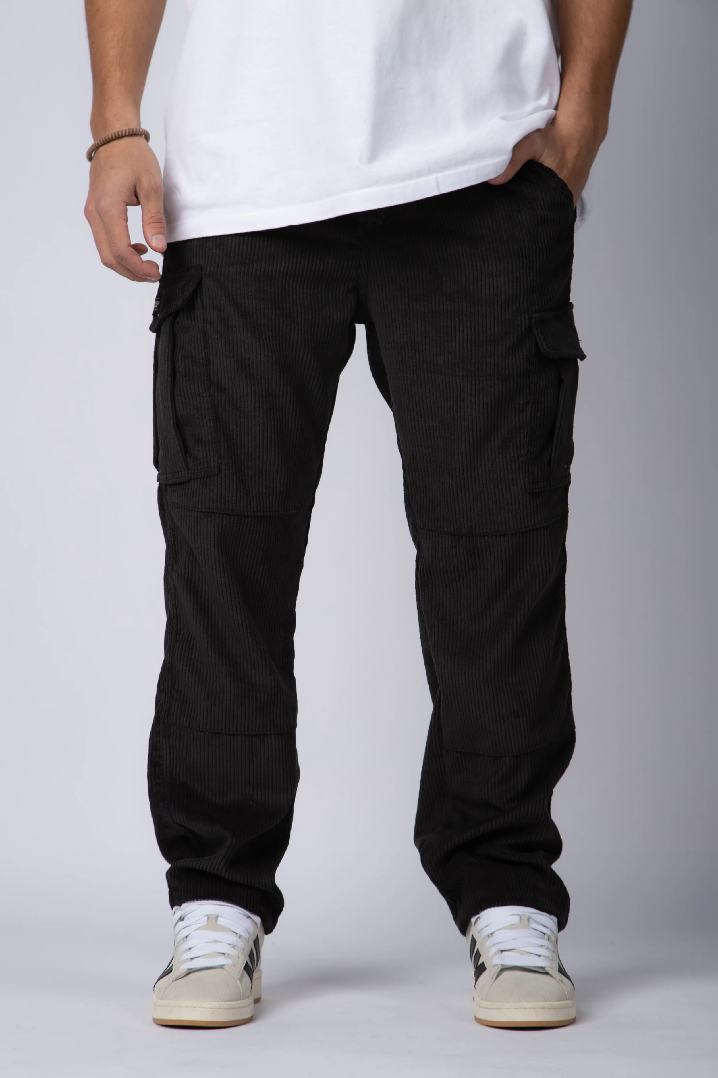 Pantalón Cargo Norman Negro - Image 7