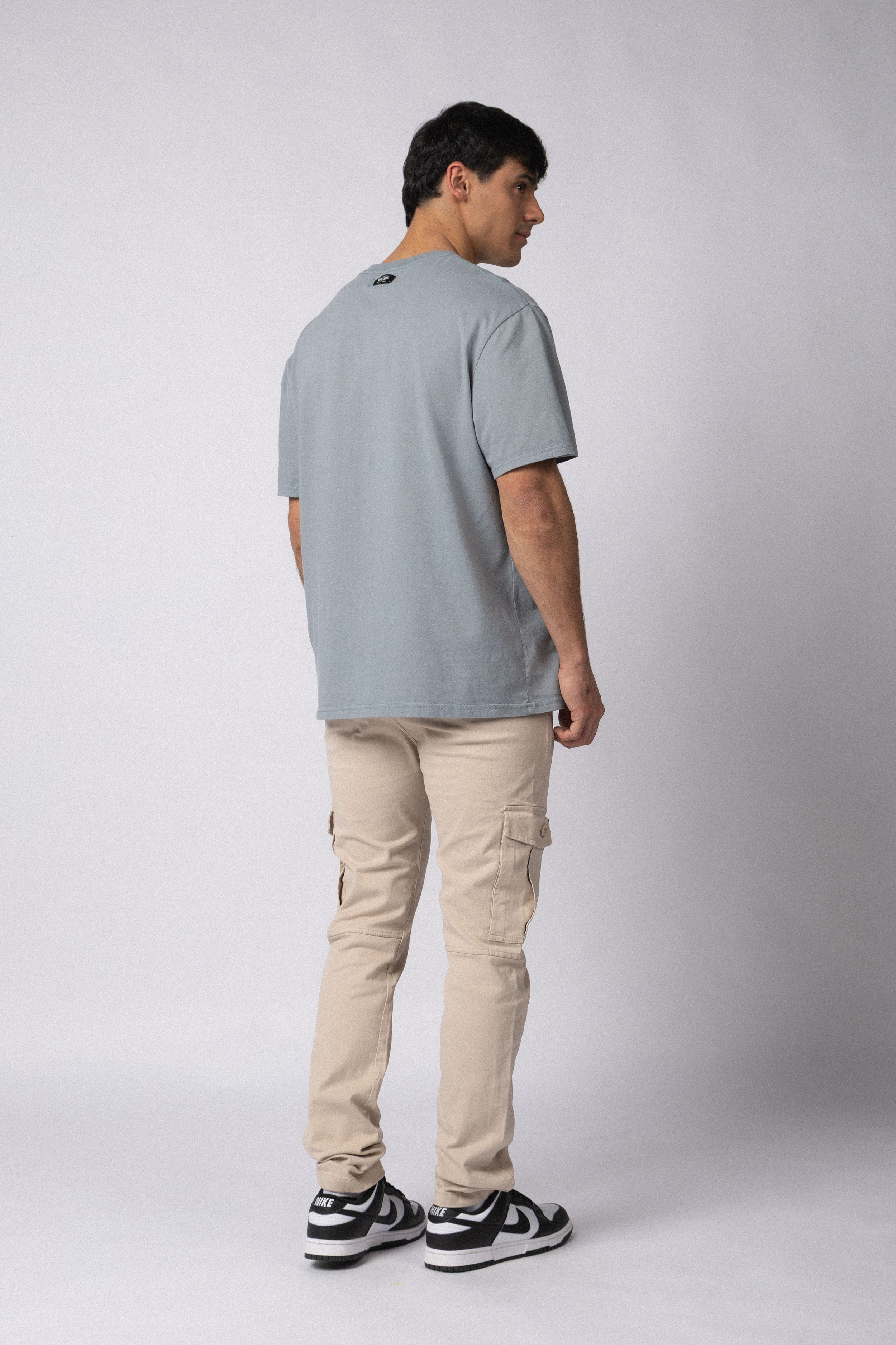 Pantalón Cargo Quant Arena - Image 2