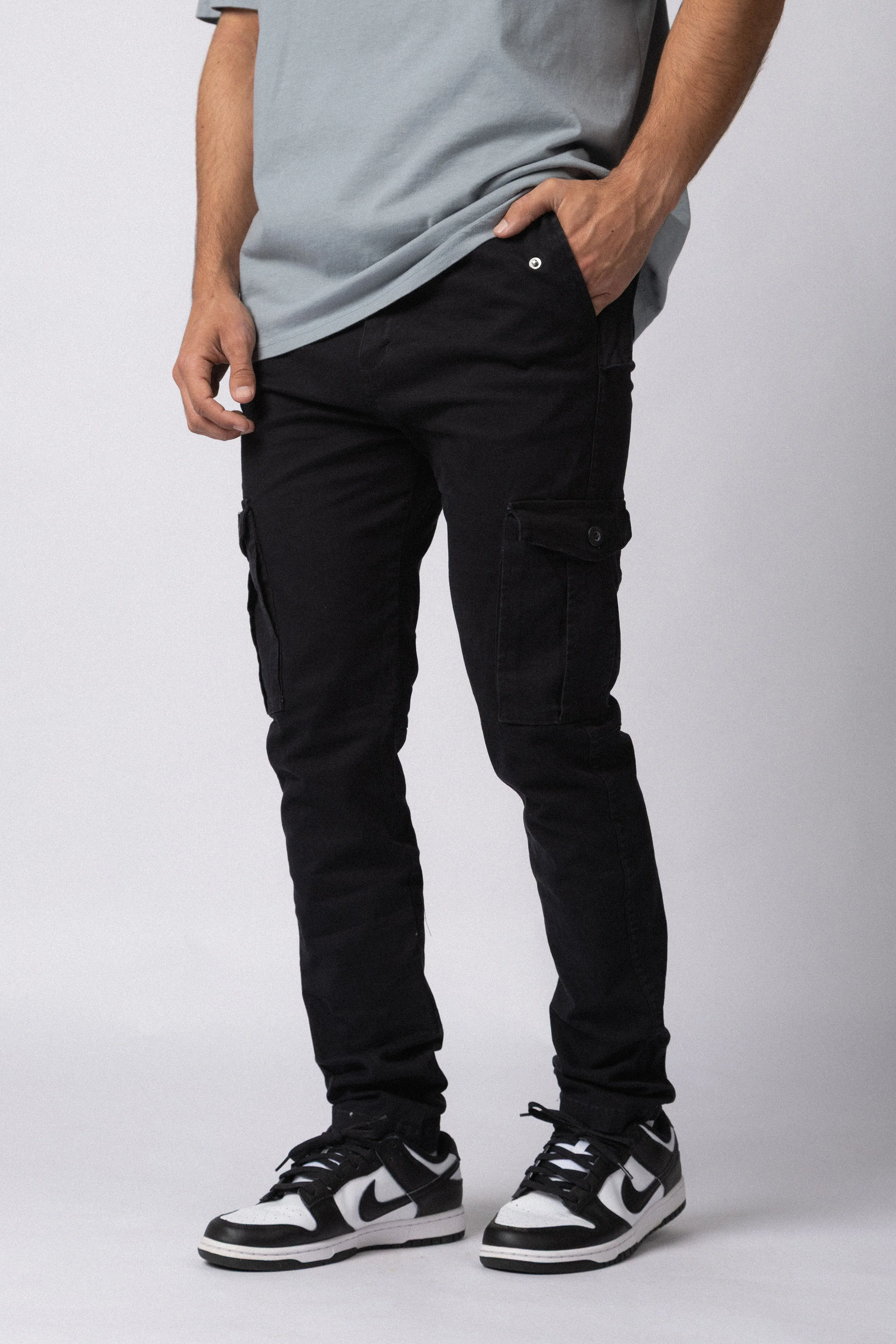Pantalón Cargo Quant Negro - Image 3