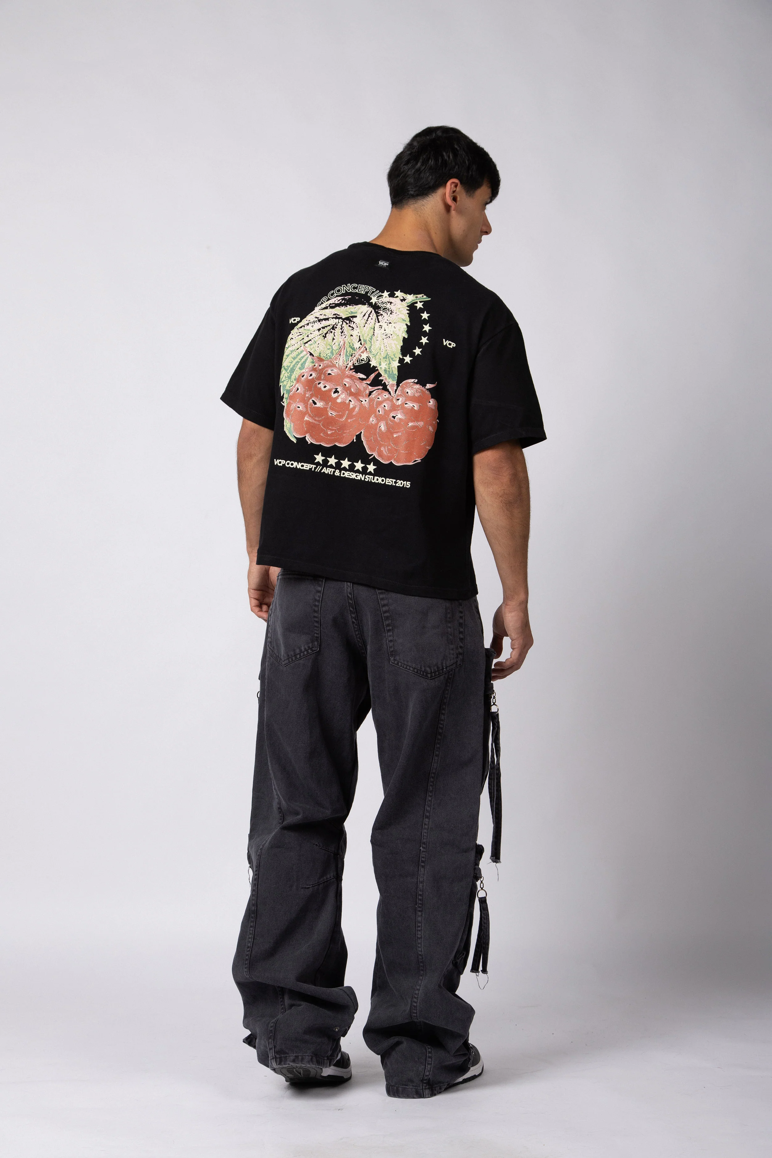 Remera Boxy Berry Negra - Image 4