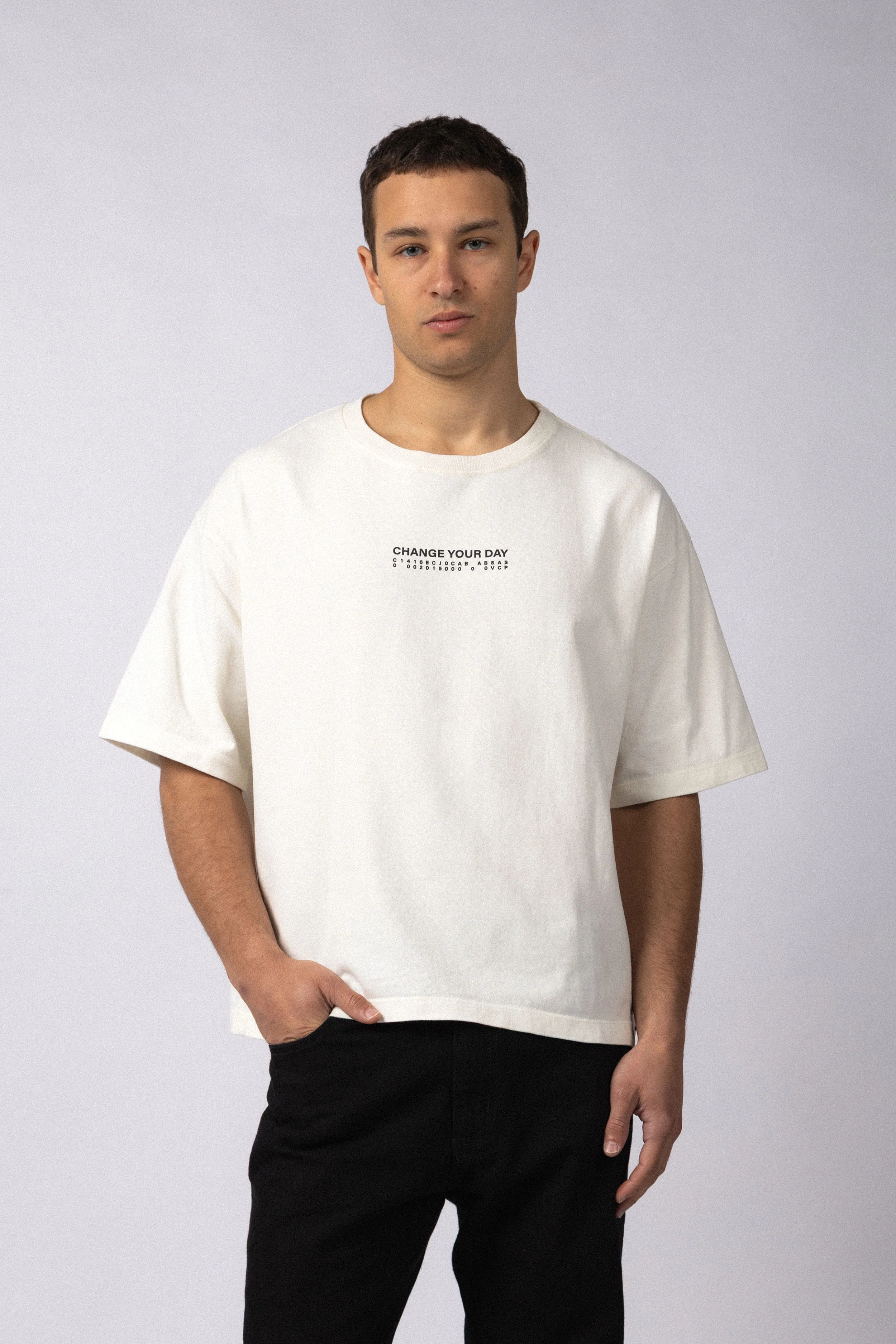 Remera Boxy Change Crudo