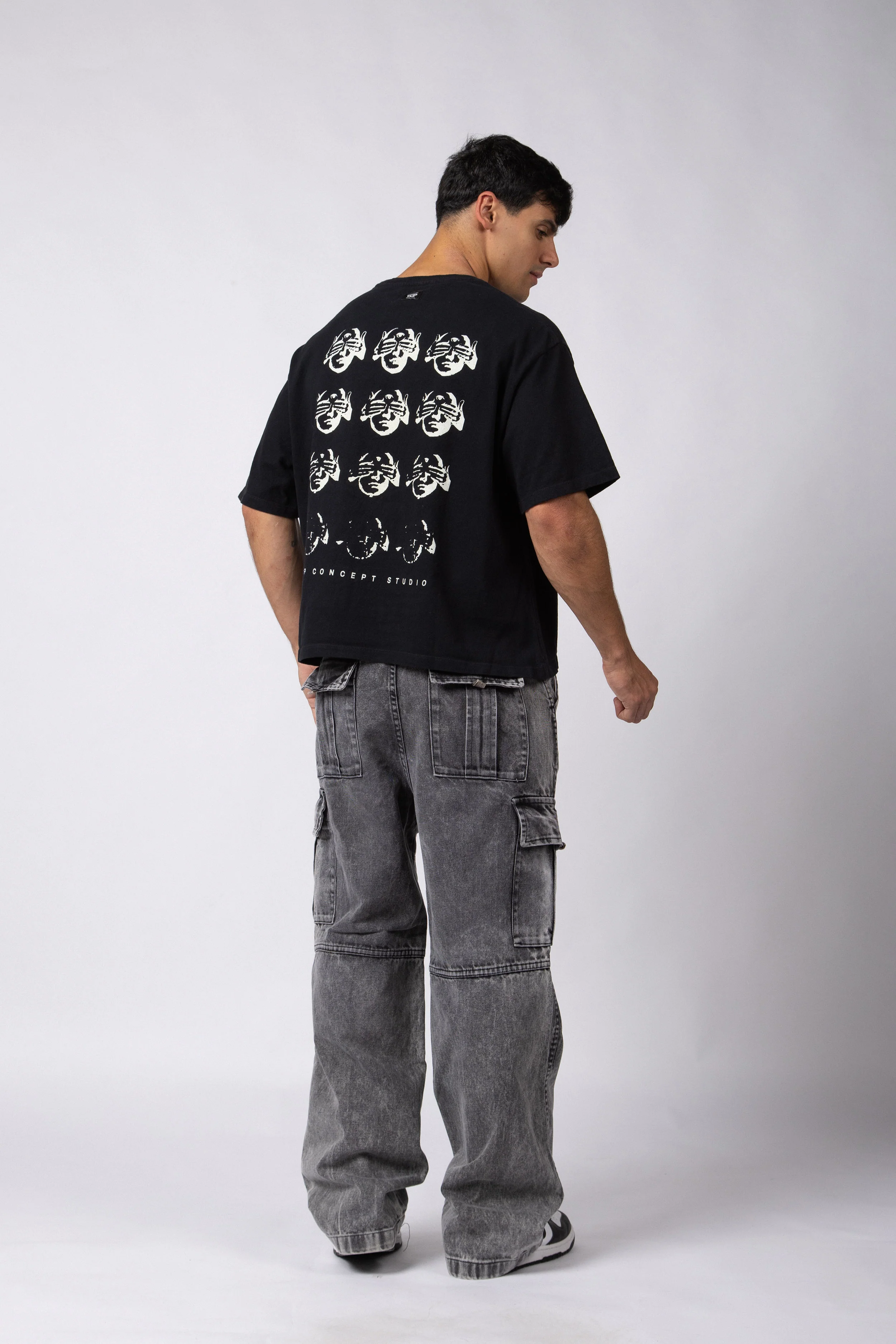 Remera Boxy Invisible Negra - Image 5