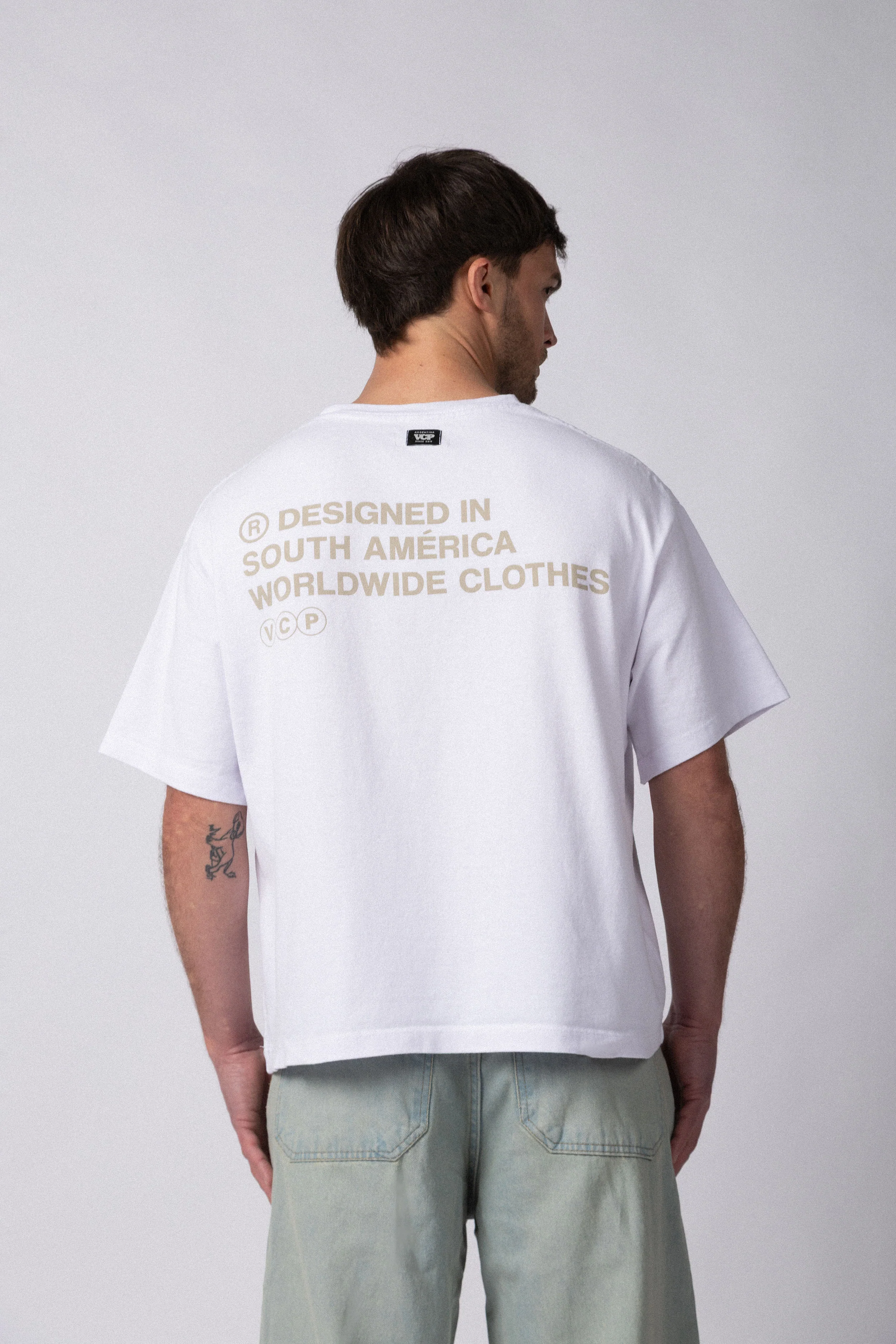Remera Boxy South Blanca - Image 2