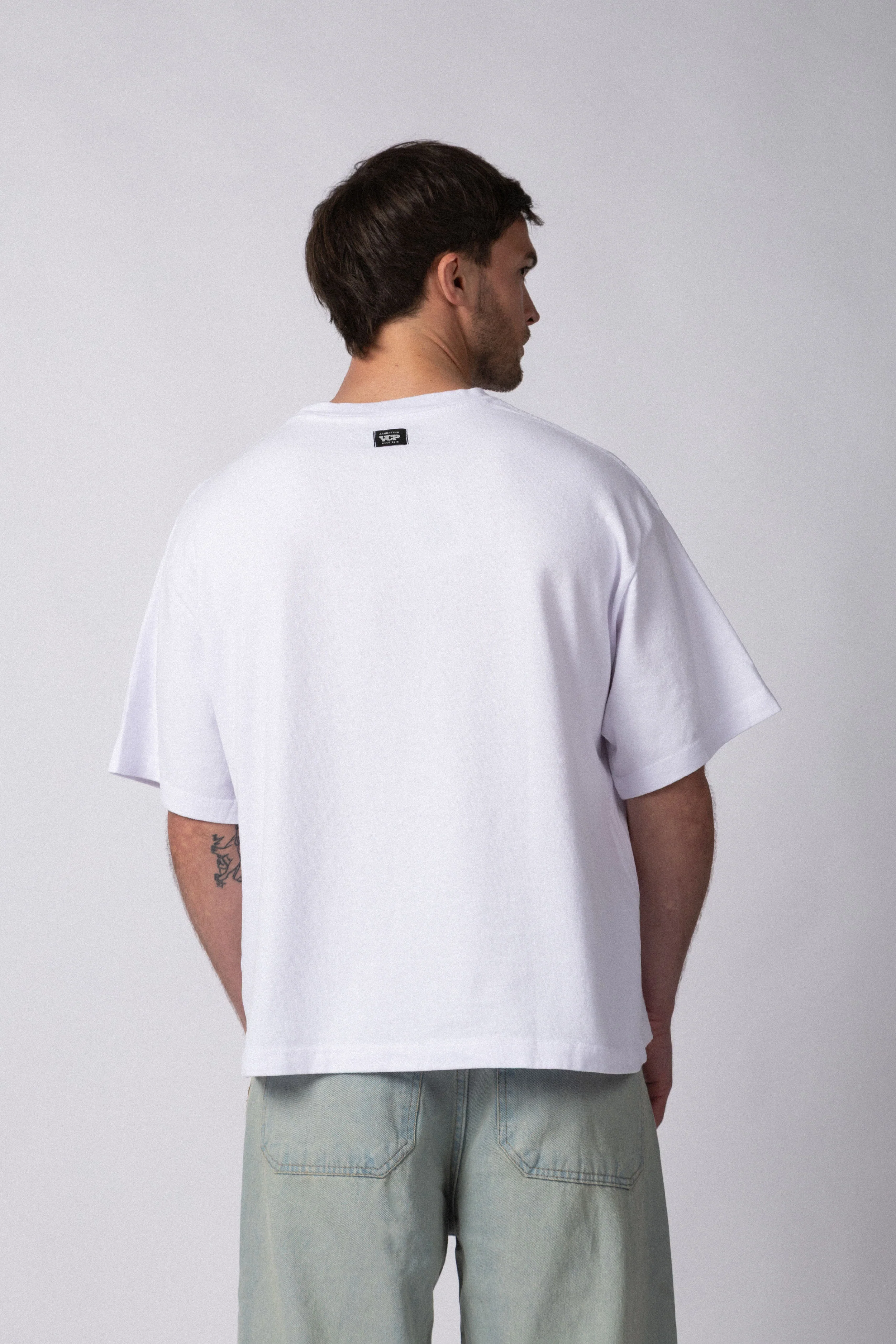 Remera Boxy Zac Blanca - Image 2
