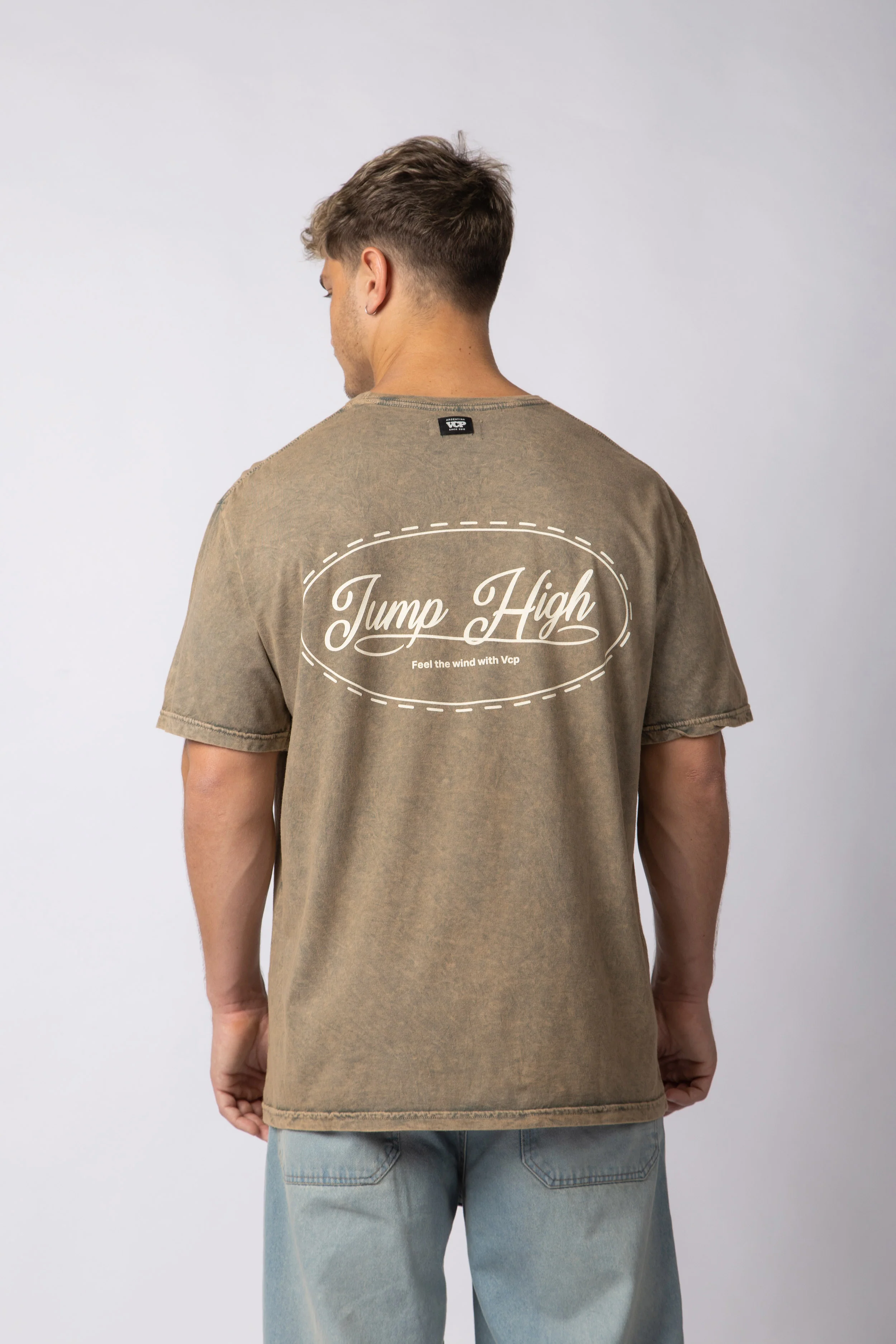 Remera DB Jump Rust - Image 2