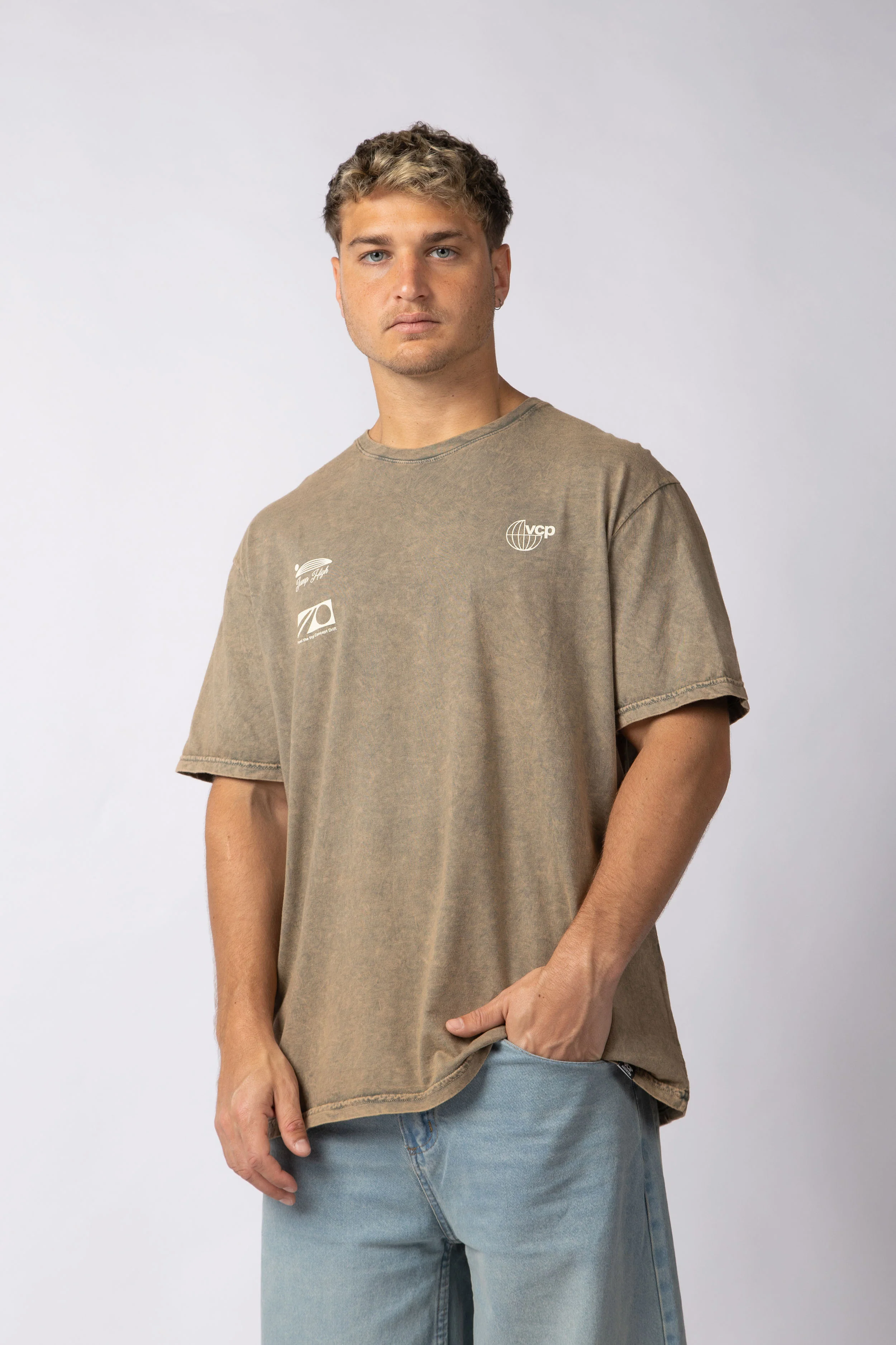 Remera DB Jump Rust - Image 7