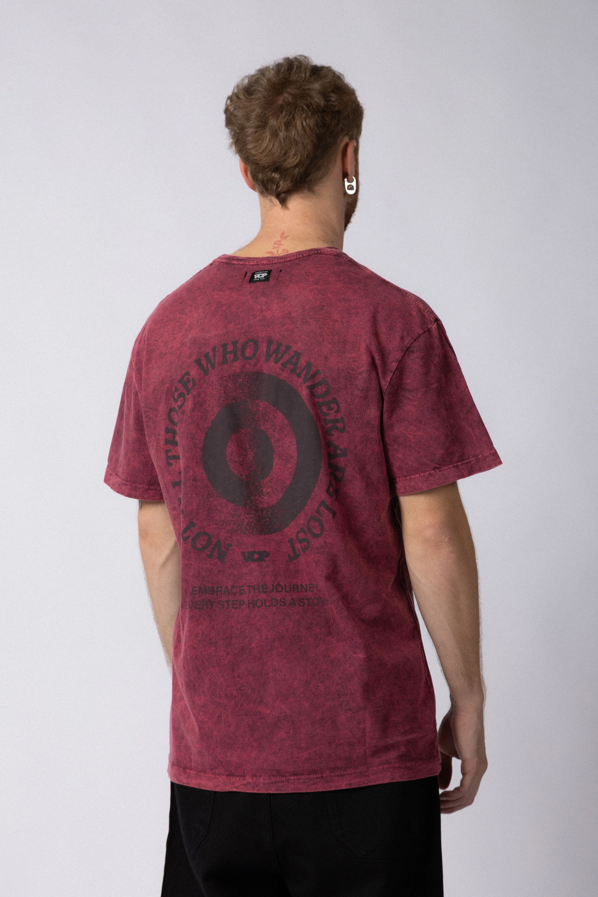 Remera DB Story Bordo - Image 2