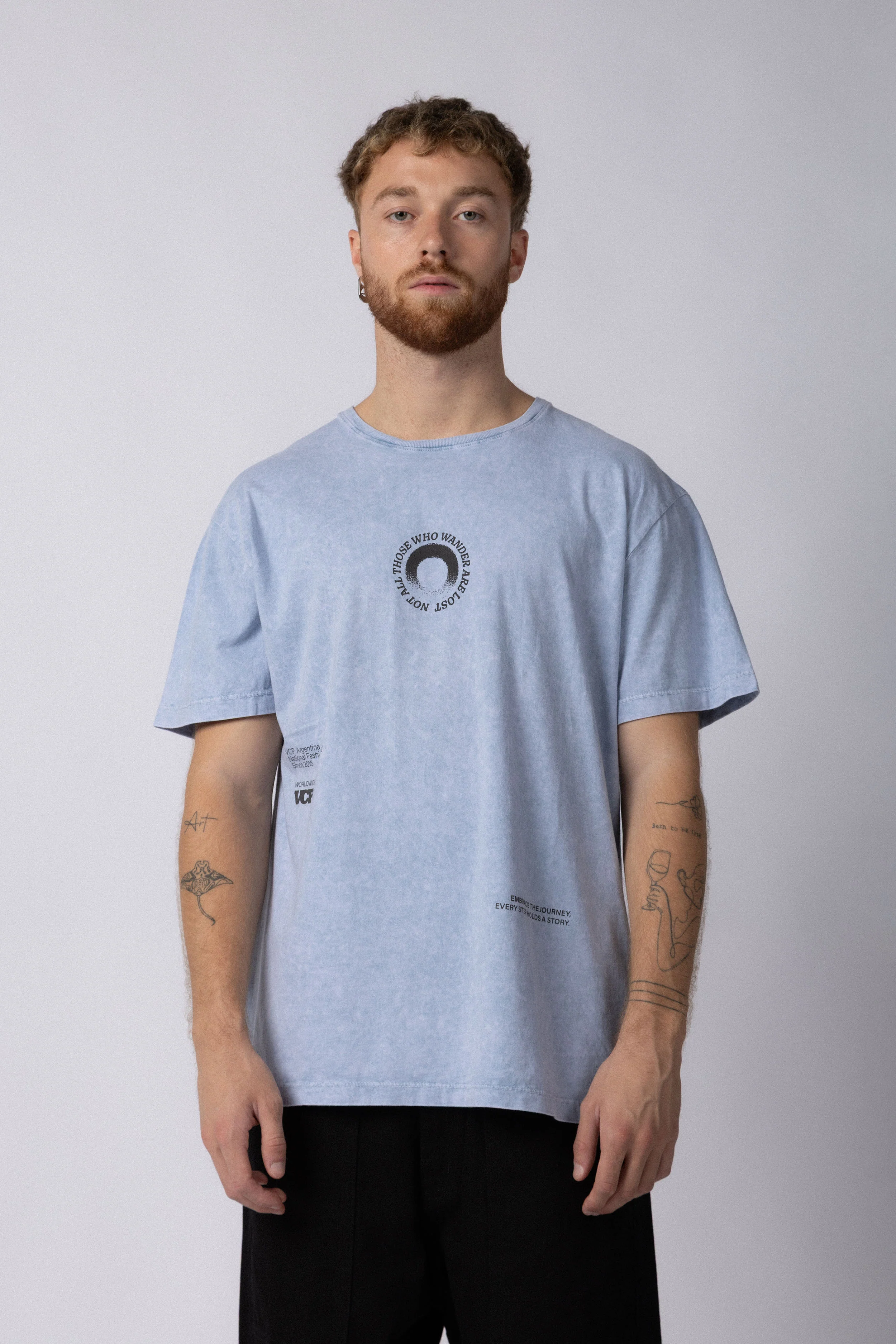 Remera DB Story Celeste