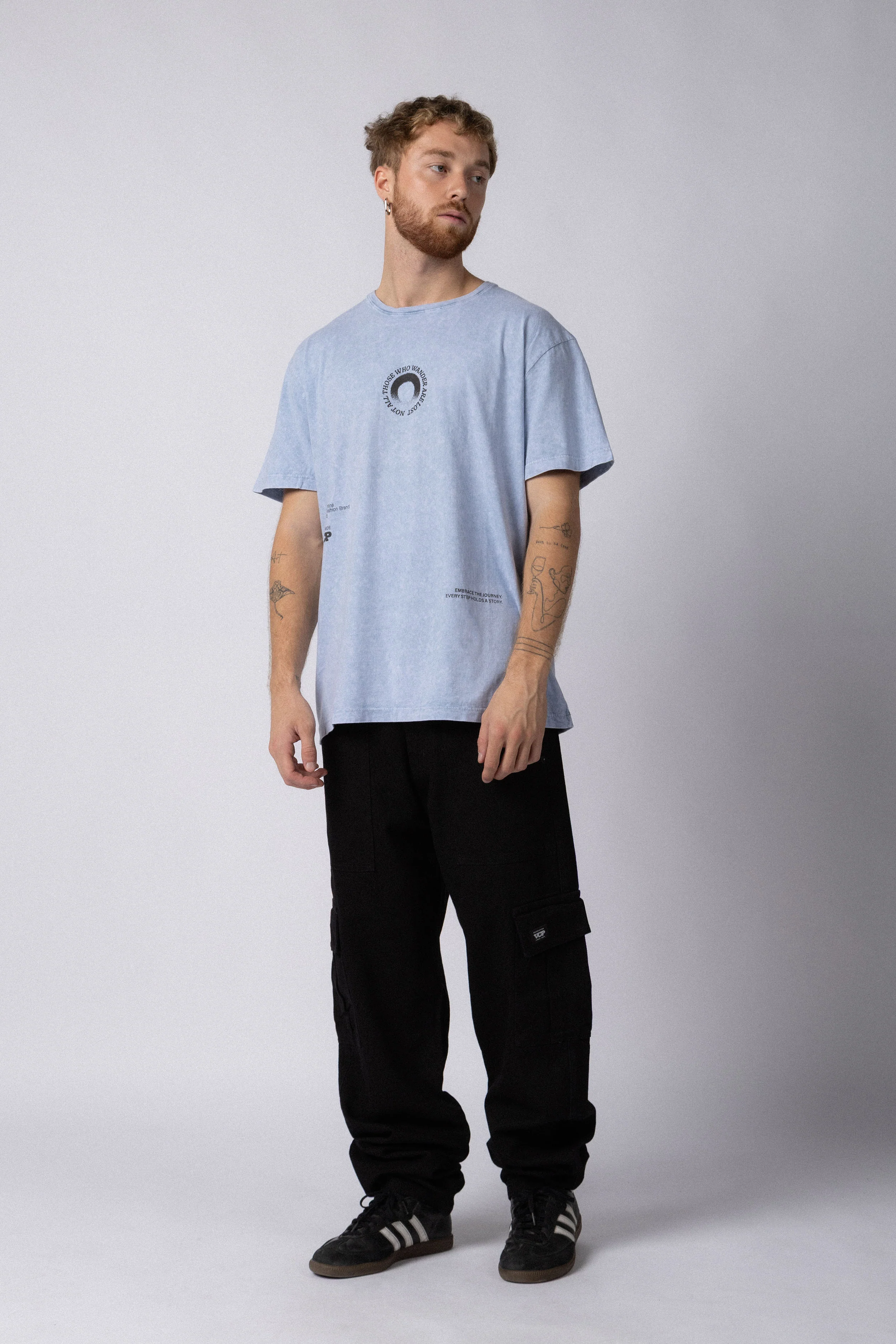 Remera DB Story Celeste - Image 3