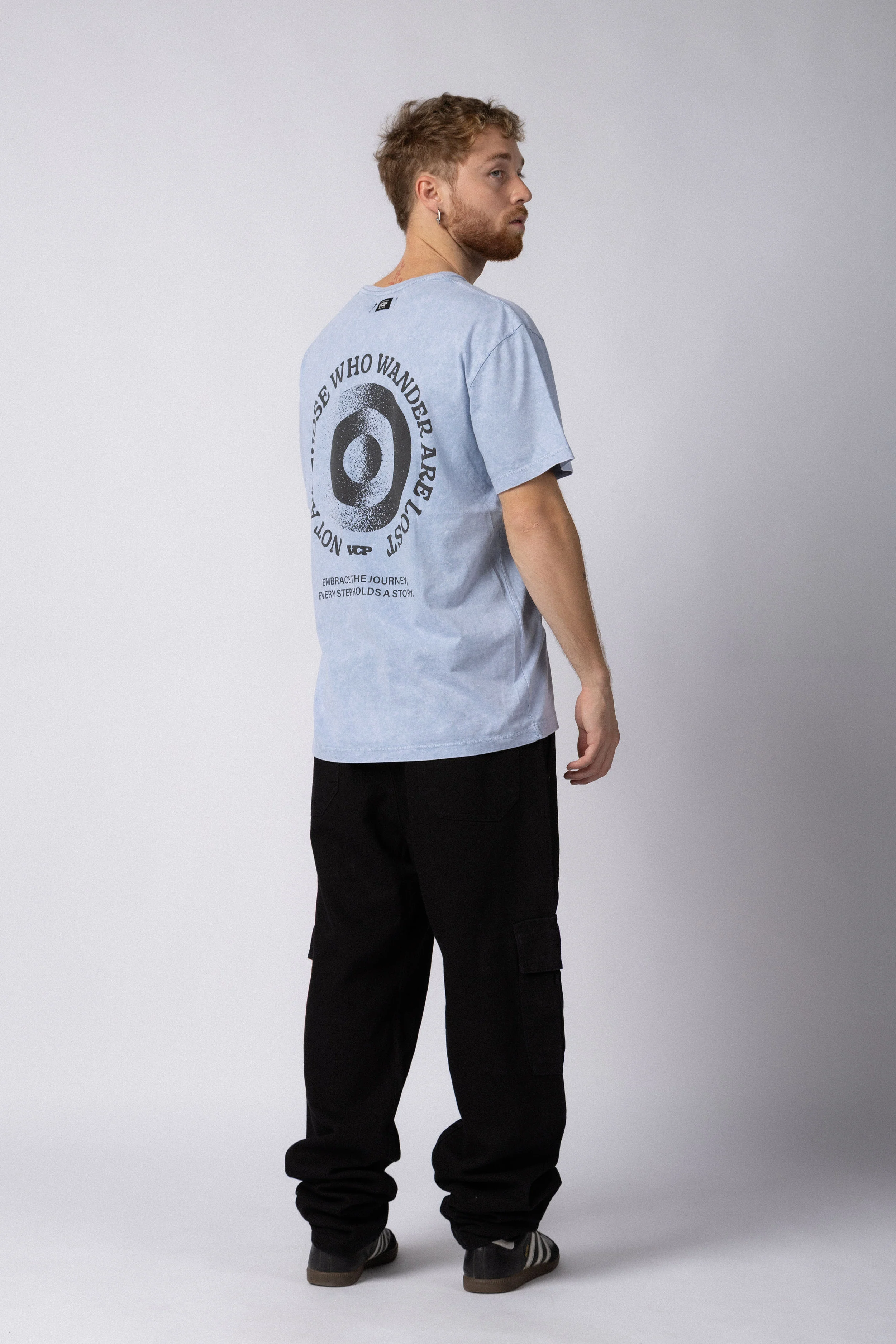 Remera DB Story Celeste - Image 7