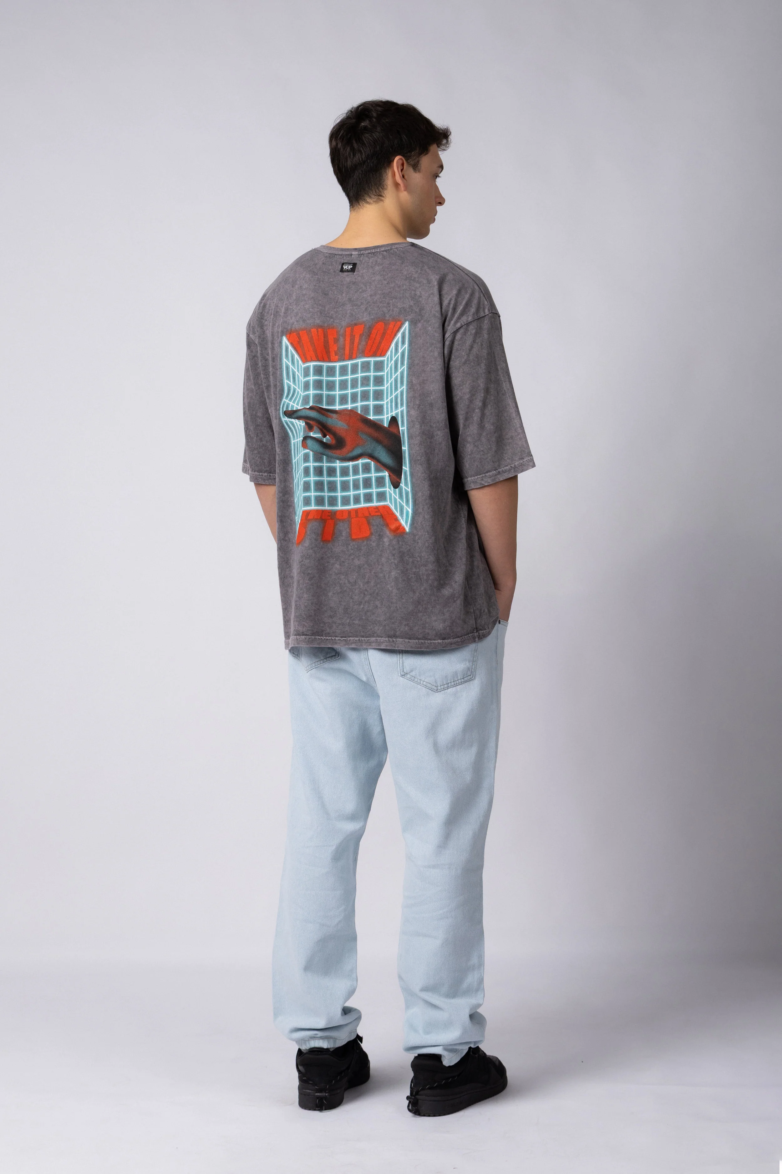 Remera GB Hand Gris - Image 4