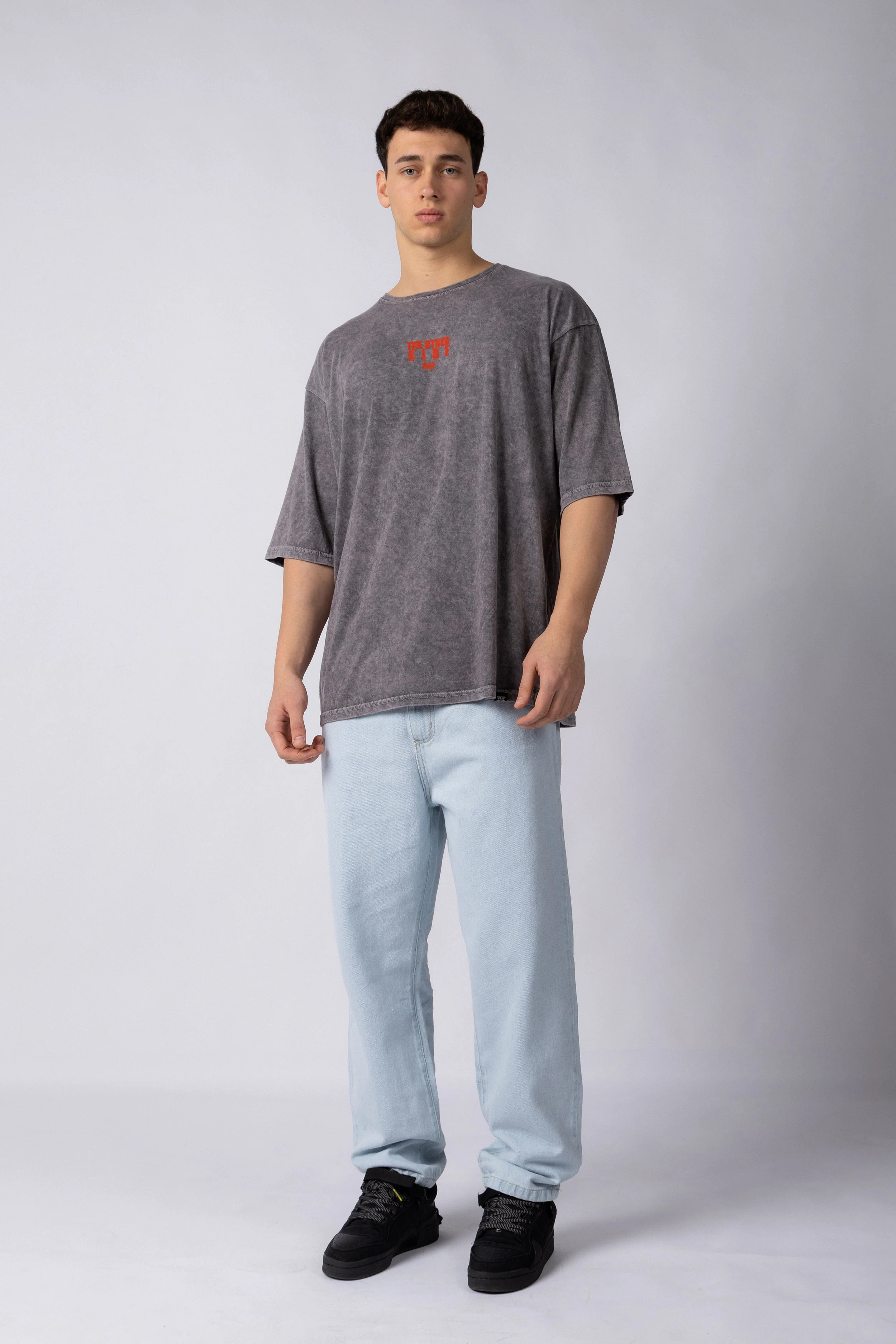 Remera GB Hand Gris - Image 5