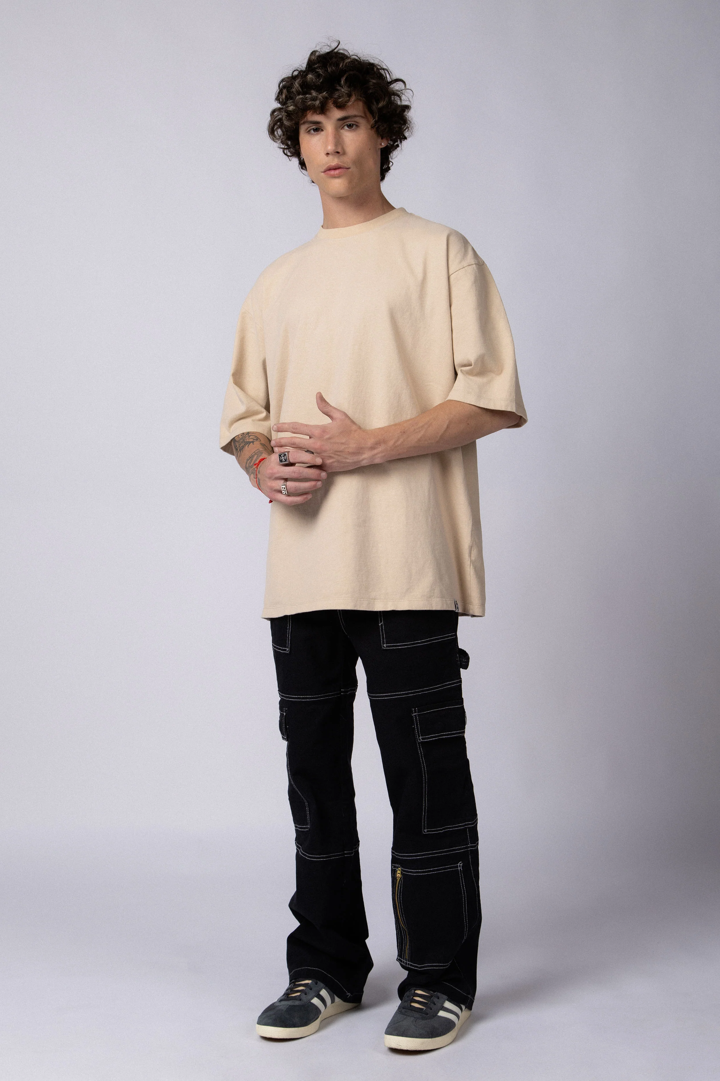 Remera Over Carl Arena - Image 3