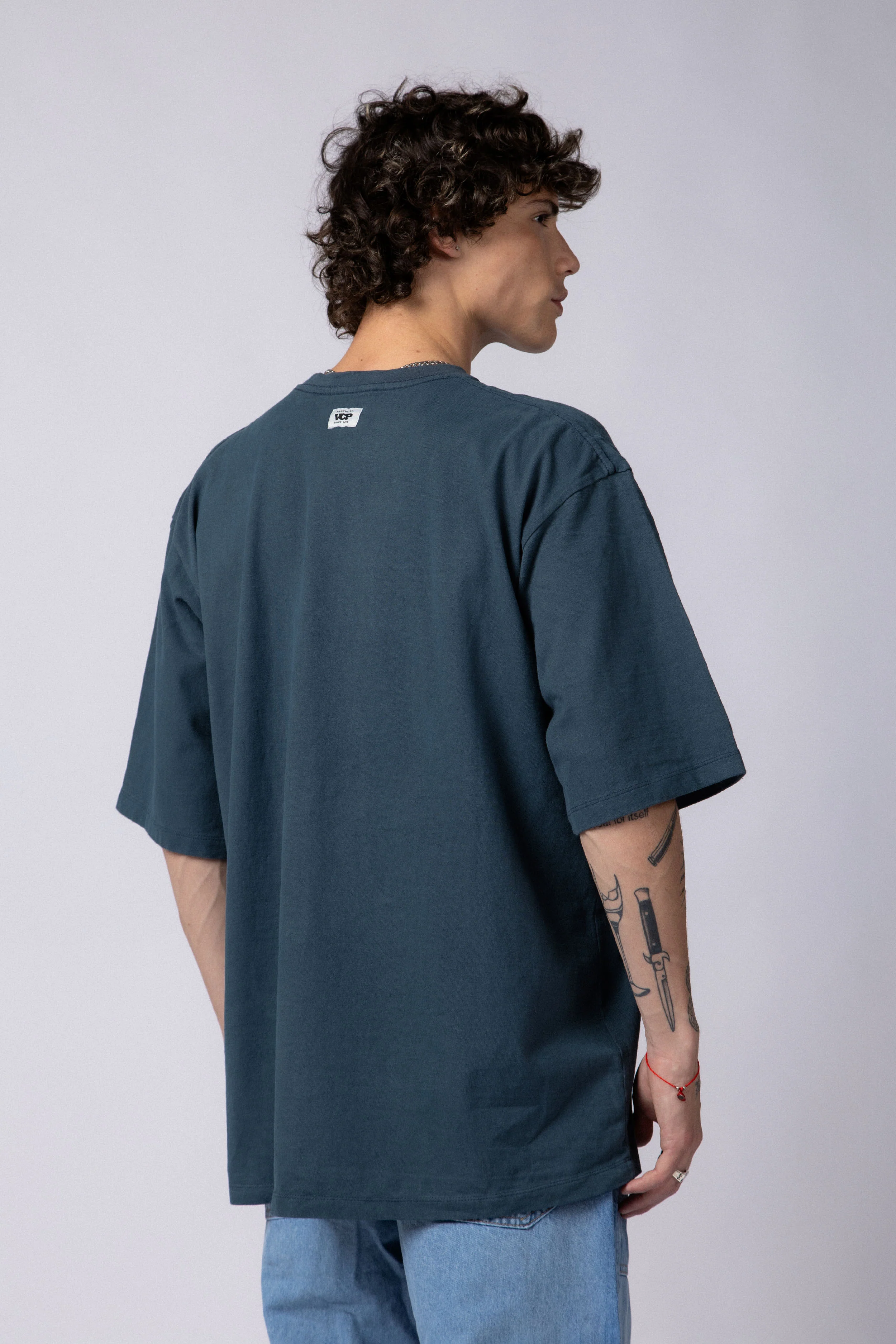 Remera Over Carl Navy - Image 2