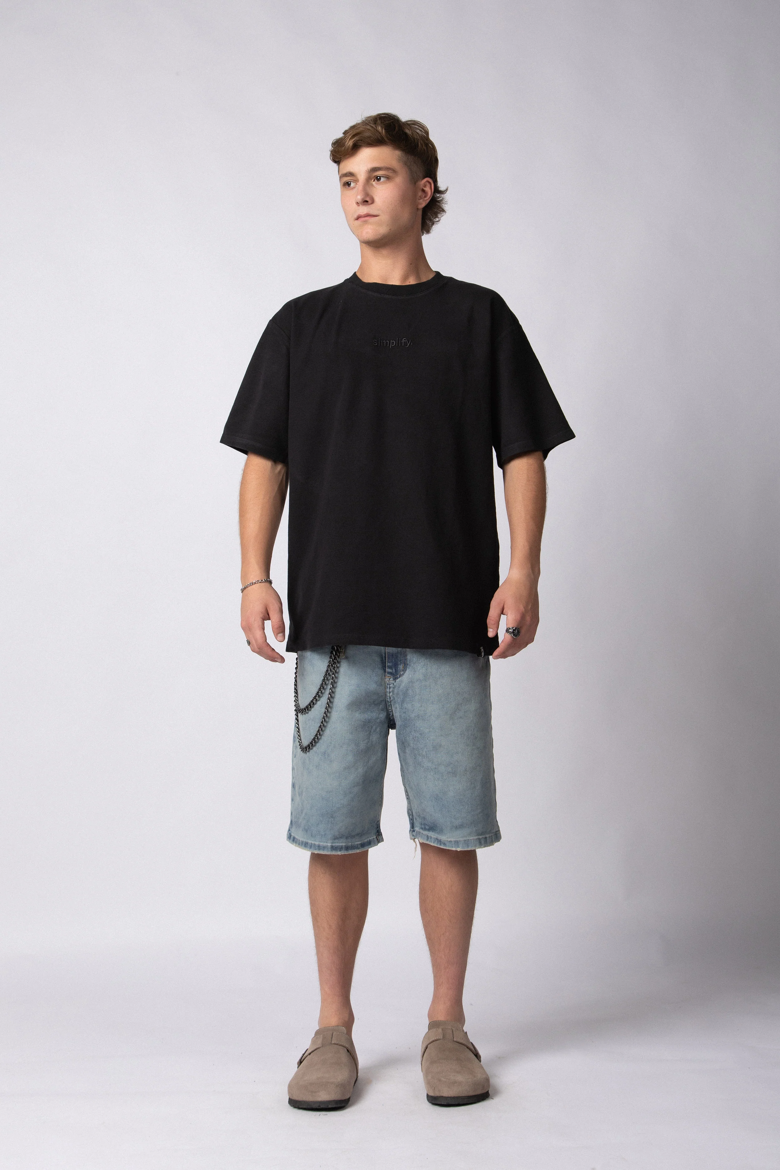 Remera Over Hana Simplify Negra - Image 4