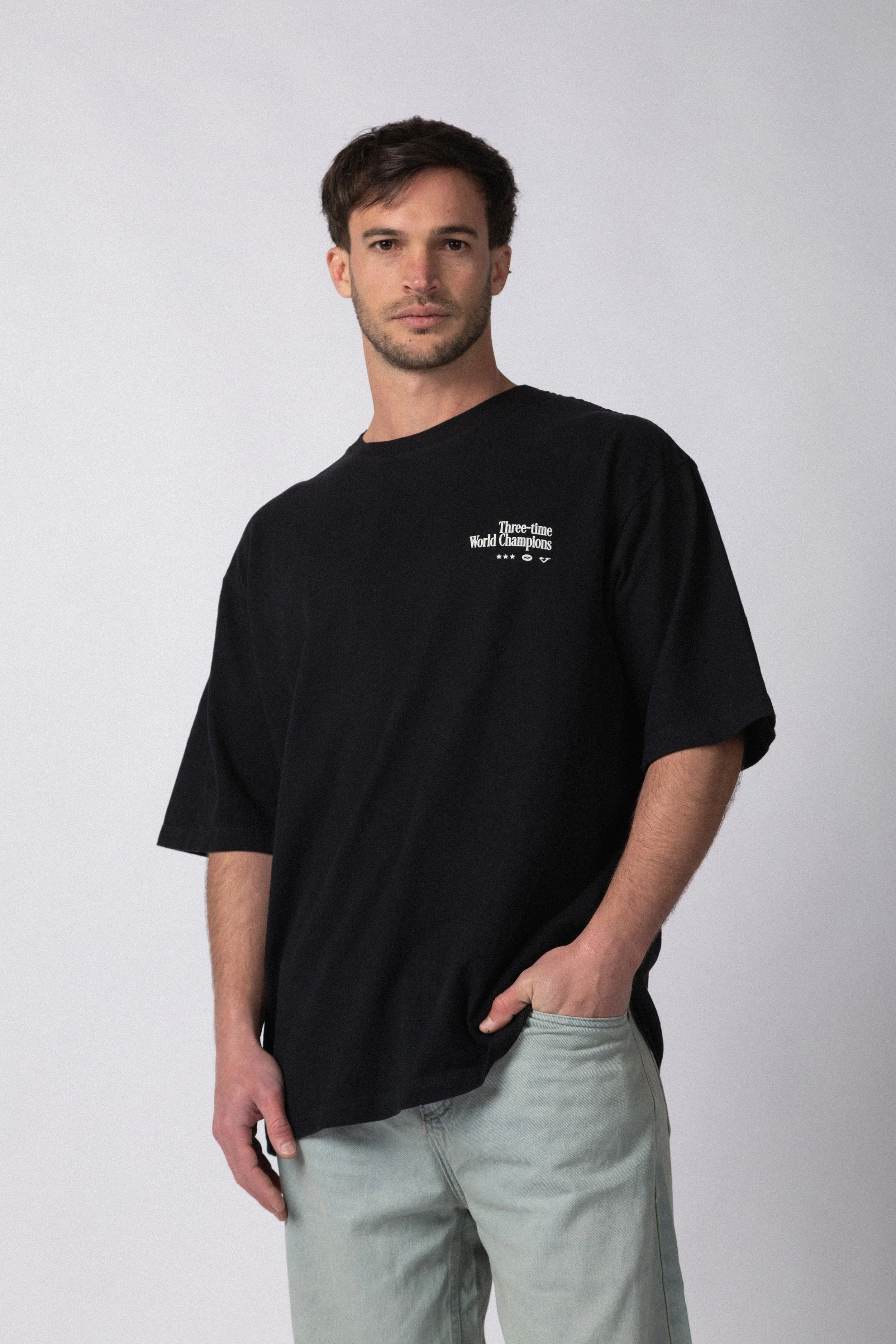 Remera Over Rhy Champ Negra