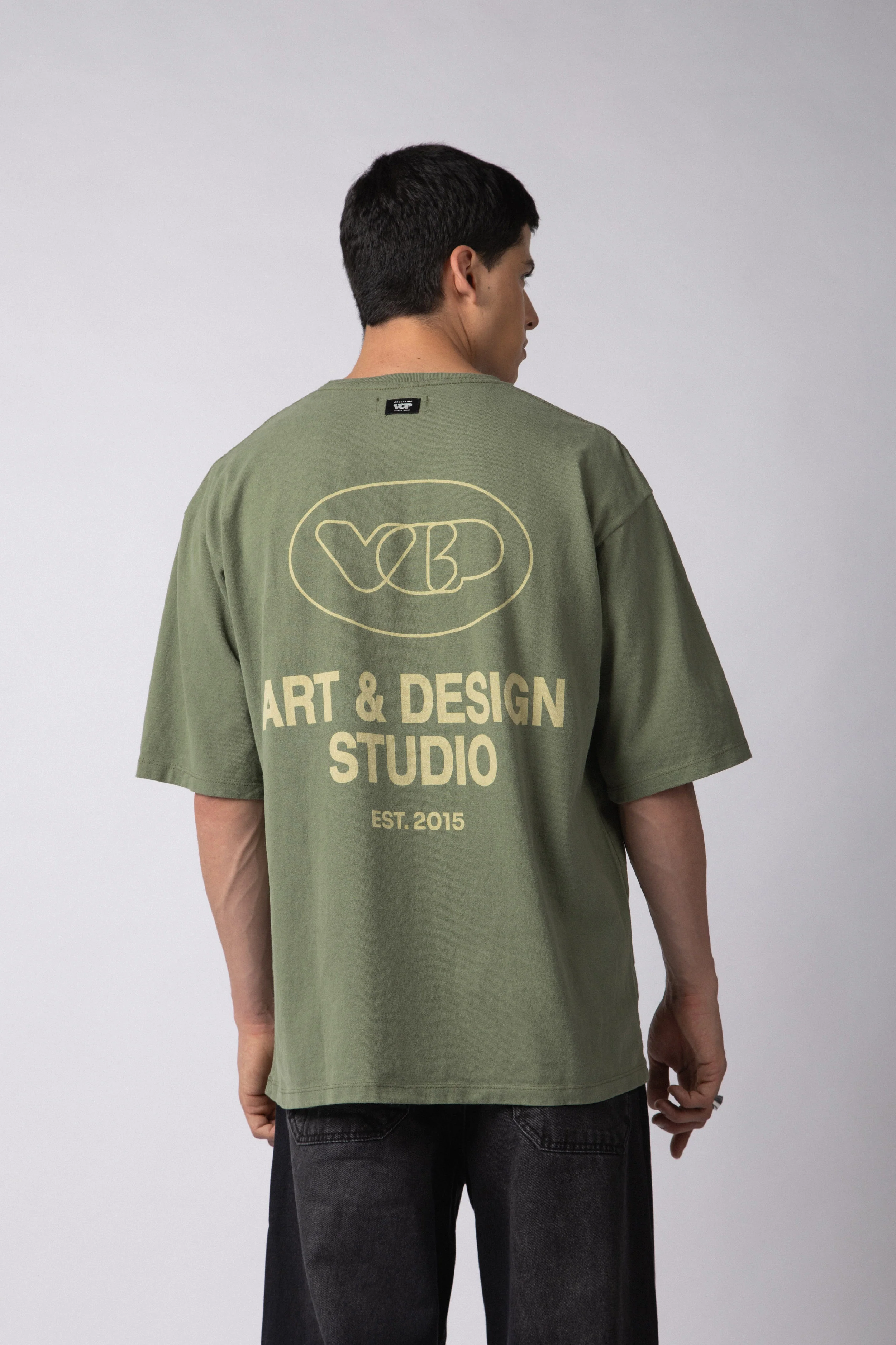 Remera Over Rhy Design Militar - Image 2