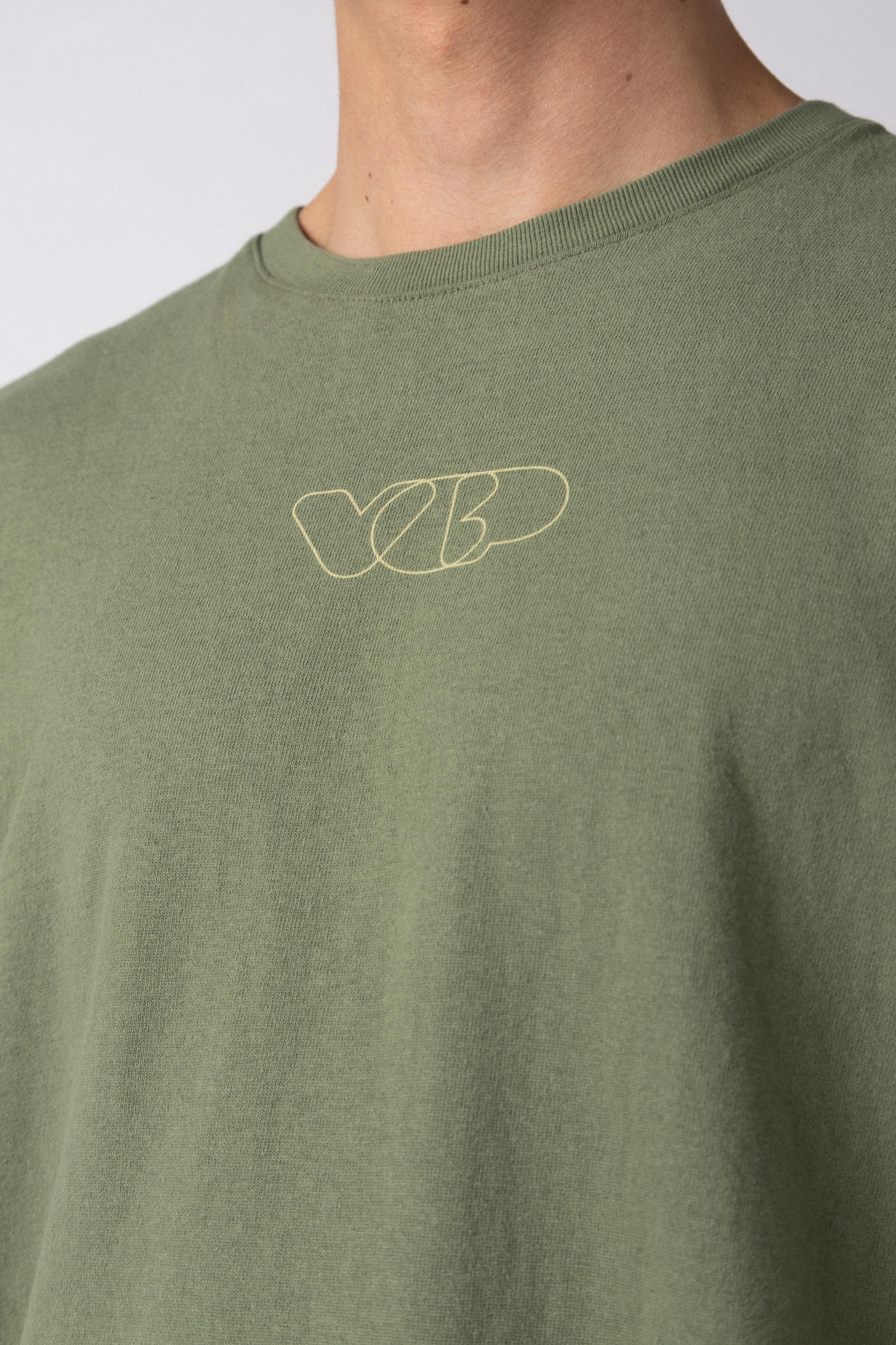 Remera Over Rhy Design Militar - Image 3