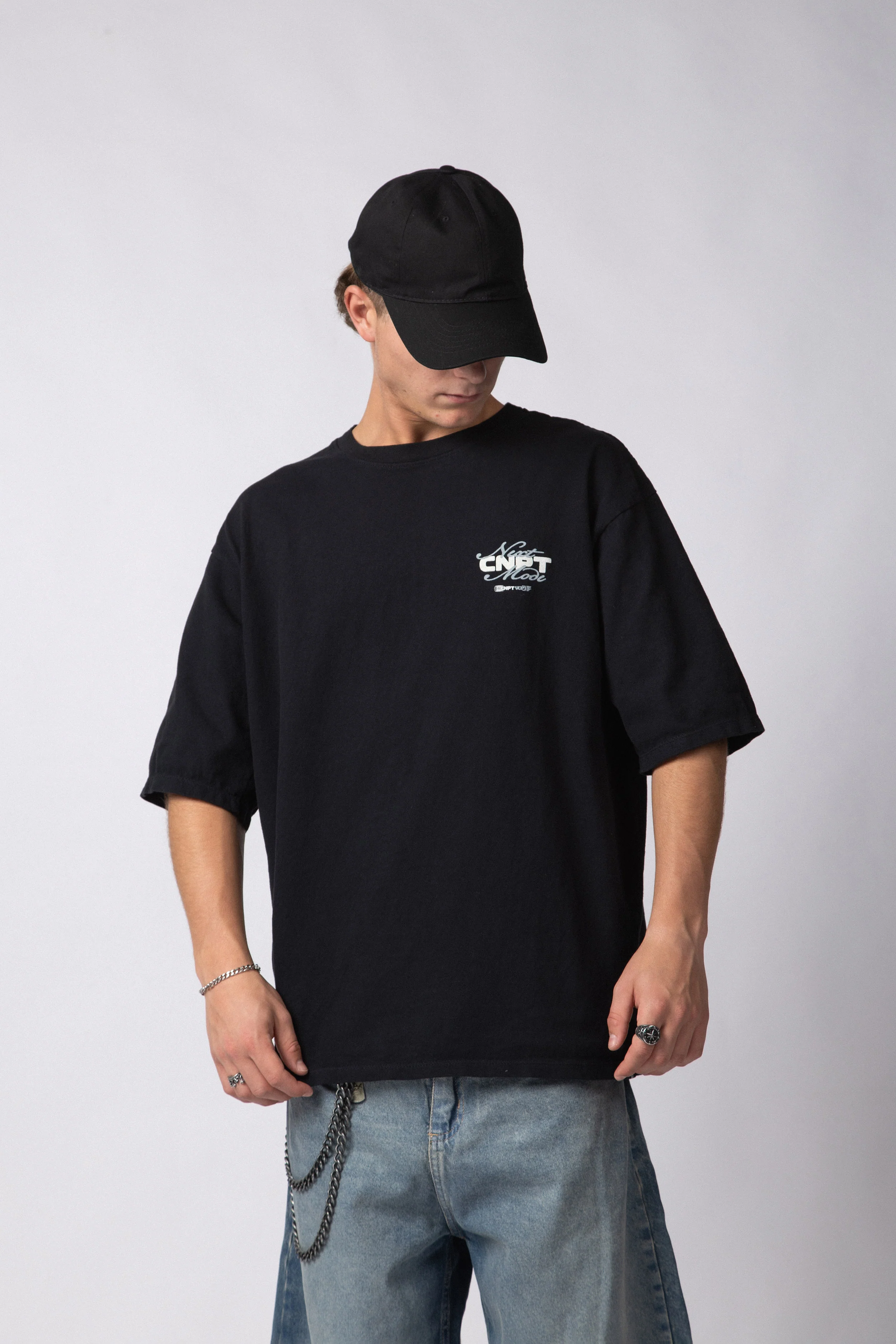 Remera Over Rhy Next Negra