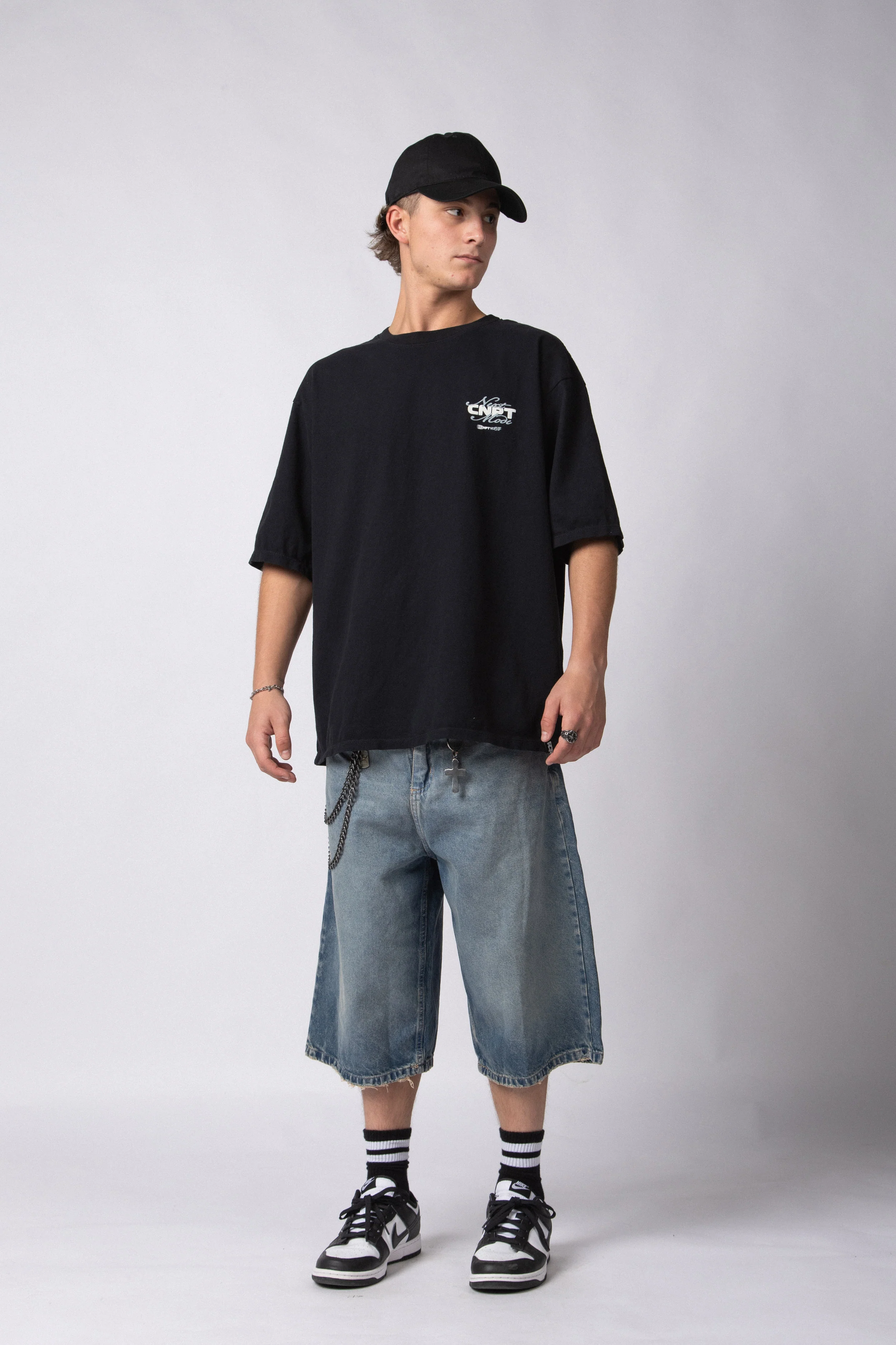 Remera Over Rhy Next Negra - Image 4