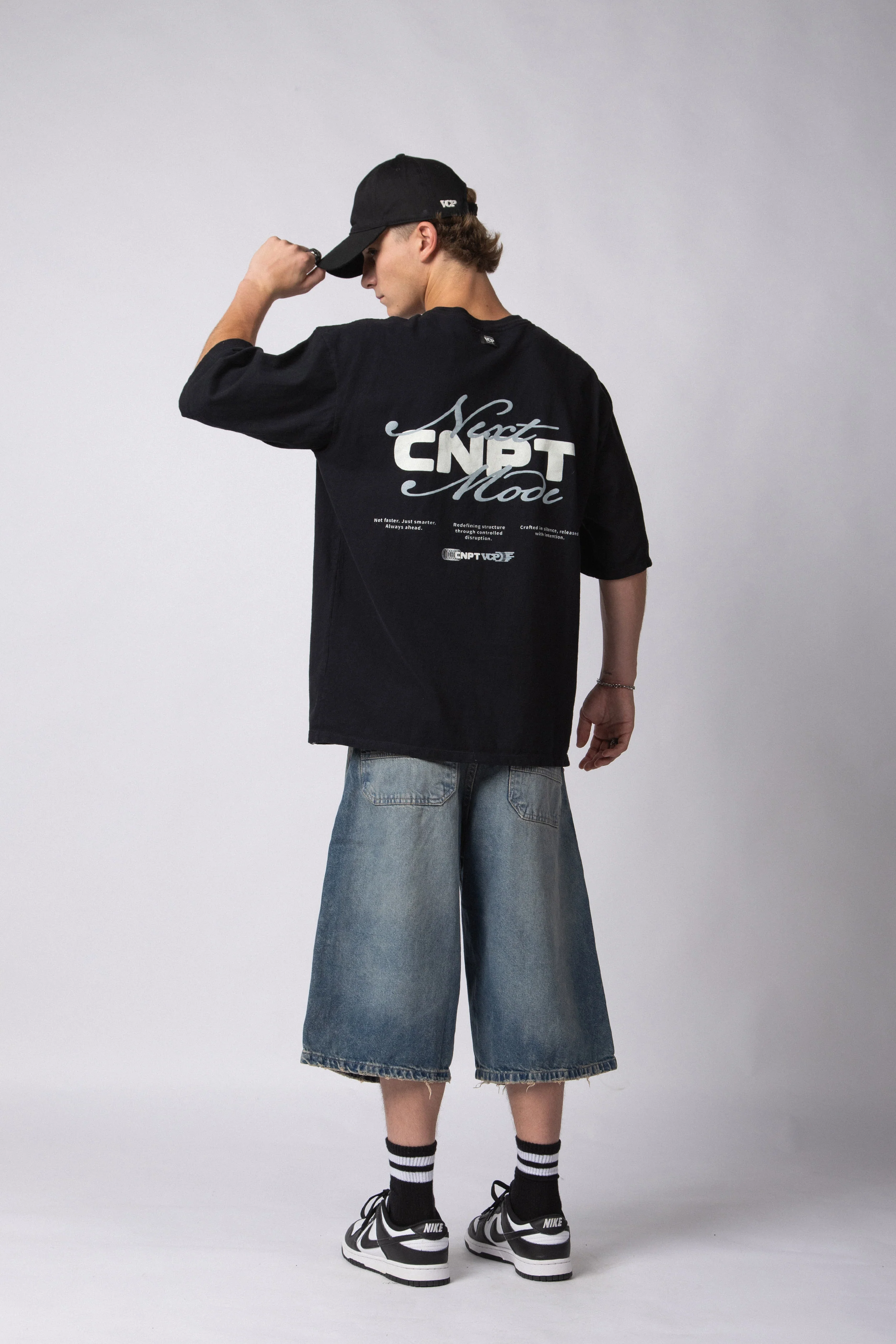 Remera Over Rhy Next Negra - Image 5