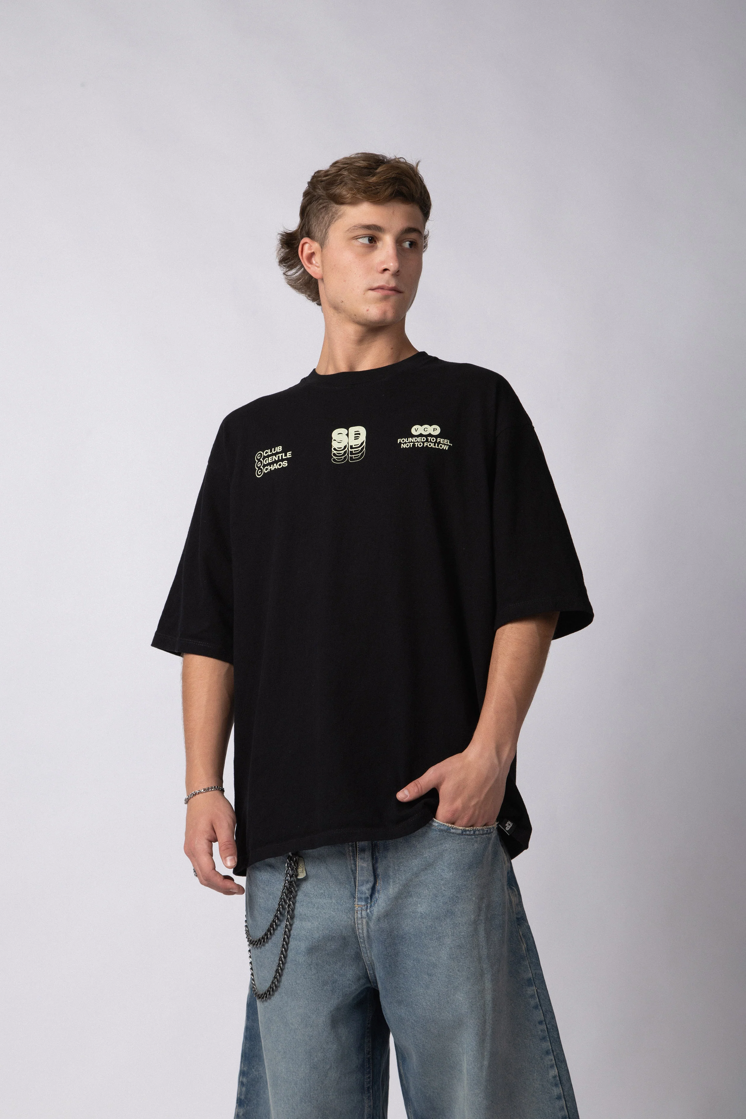 Remera Over Rhy Soft Negra - Image 2