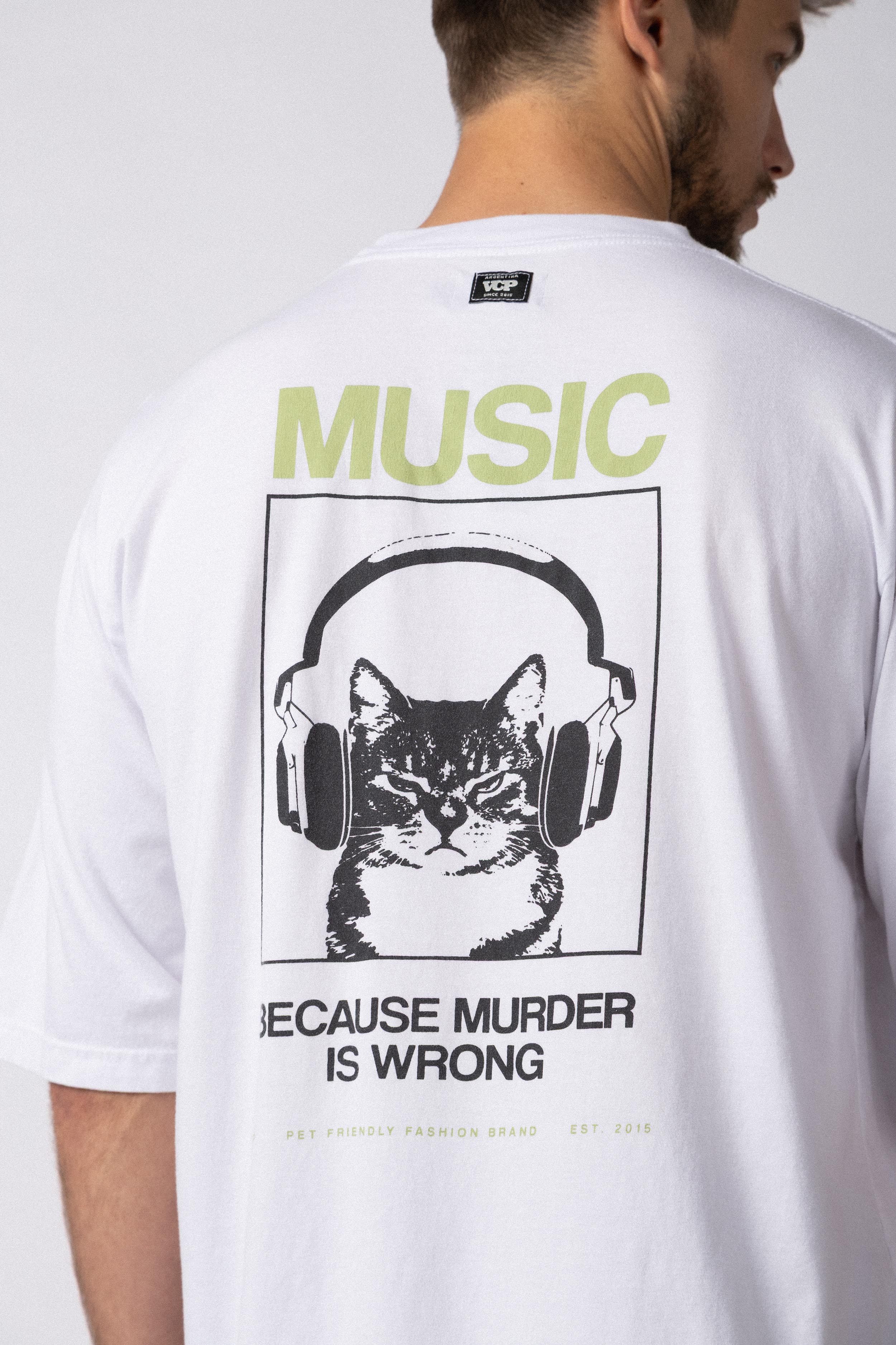 Remera Over Taz Murder Blanca - Image 5