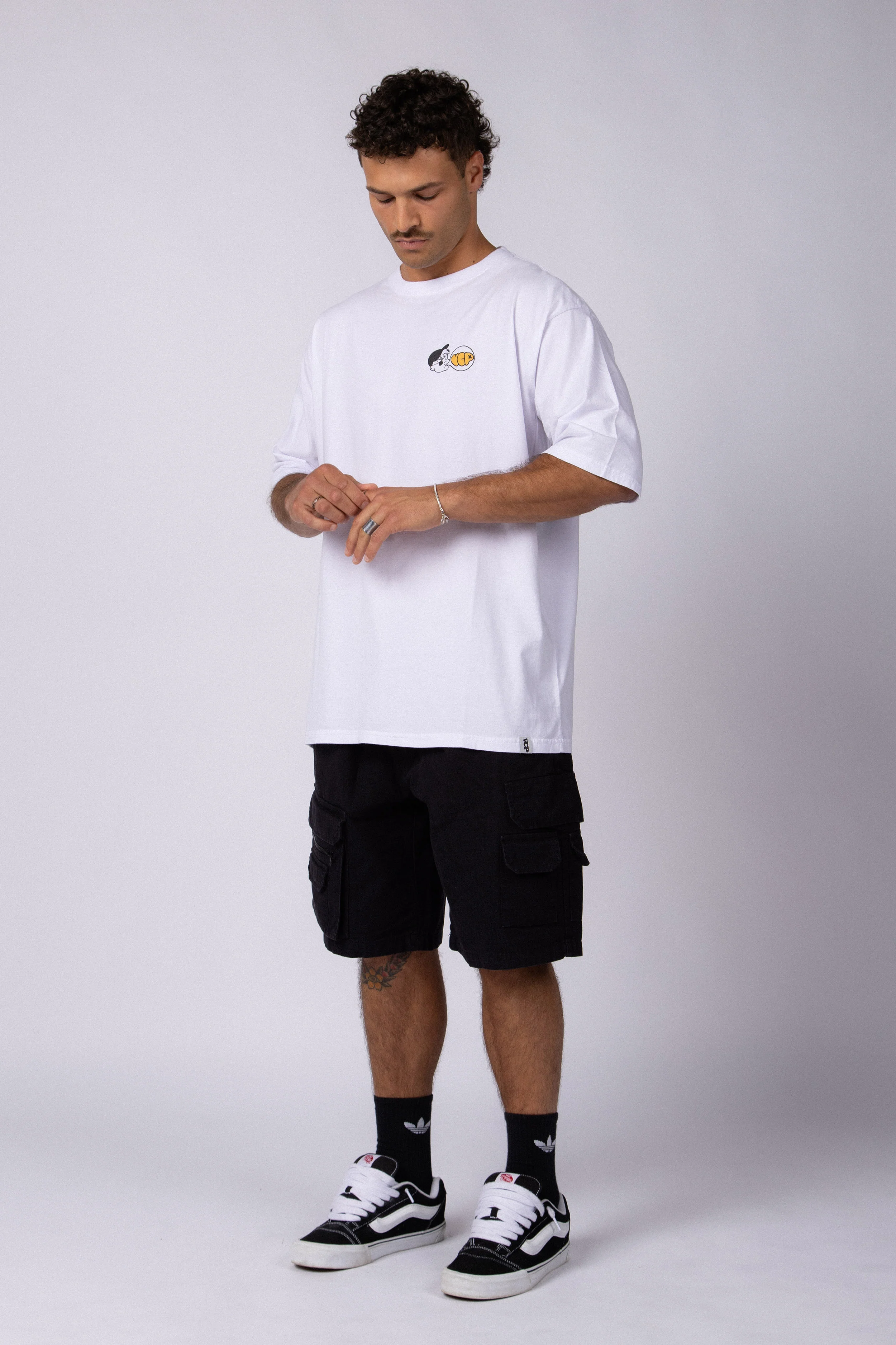 Remera Over Taz Sweet Blanca - Image 4
