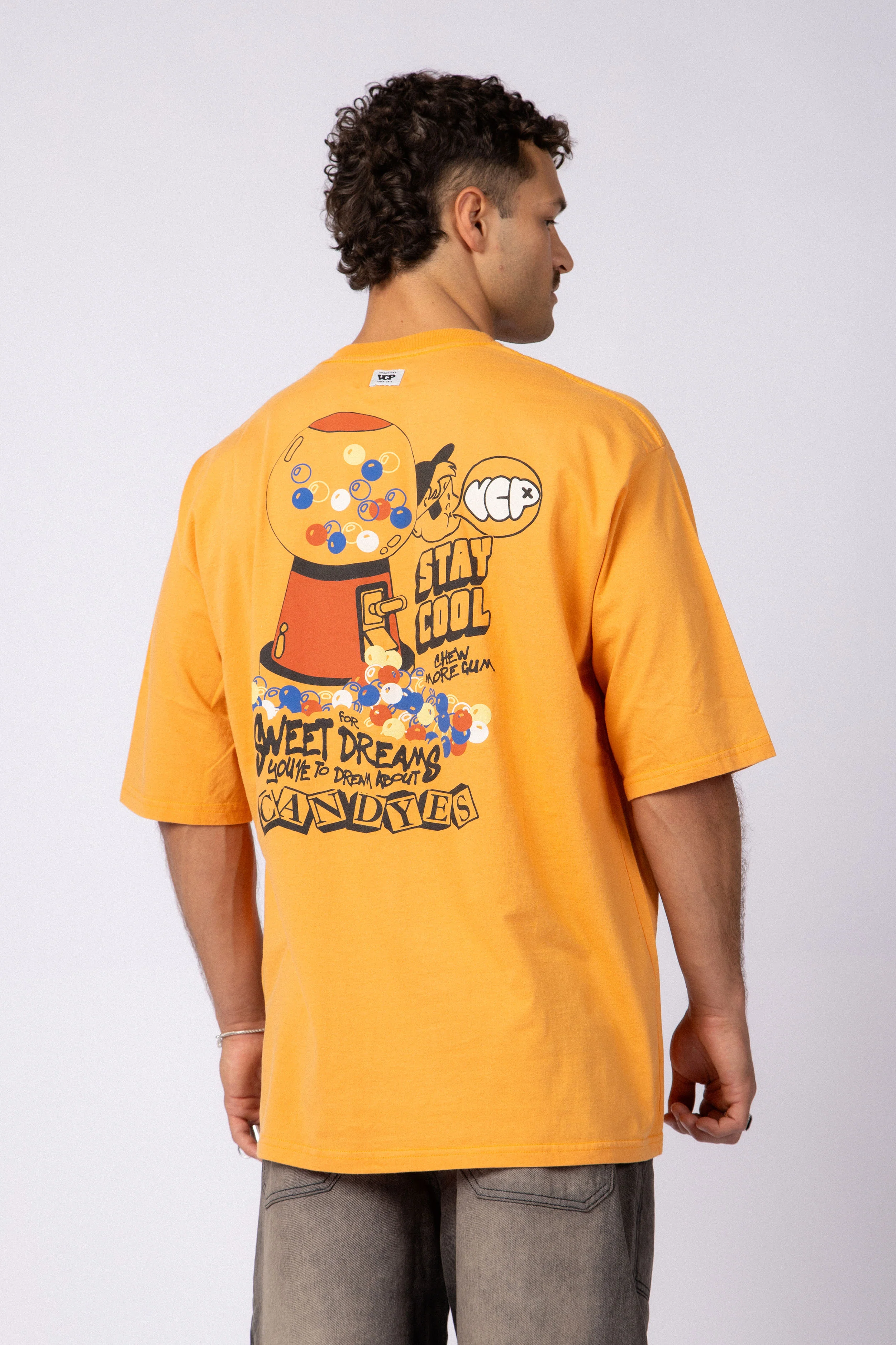 Remera Over Taz Sweet Naranja - Image 2