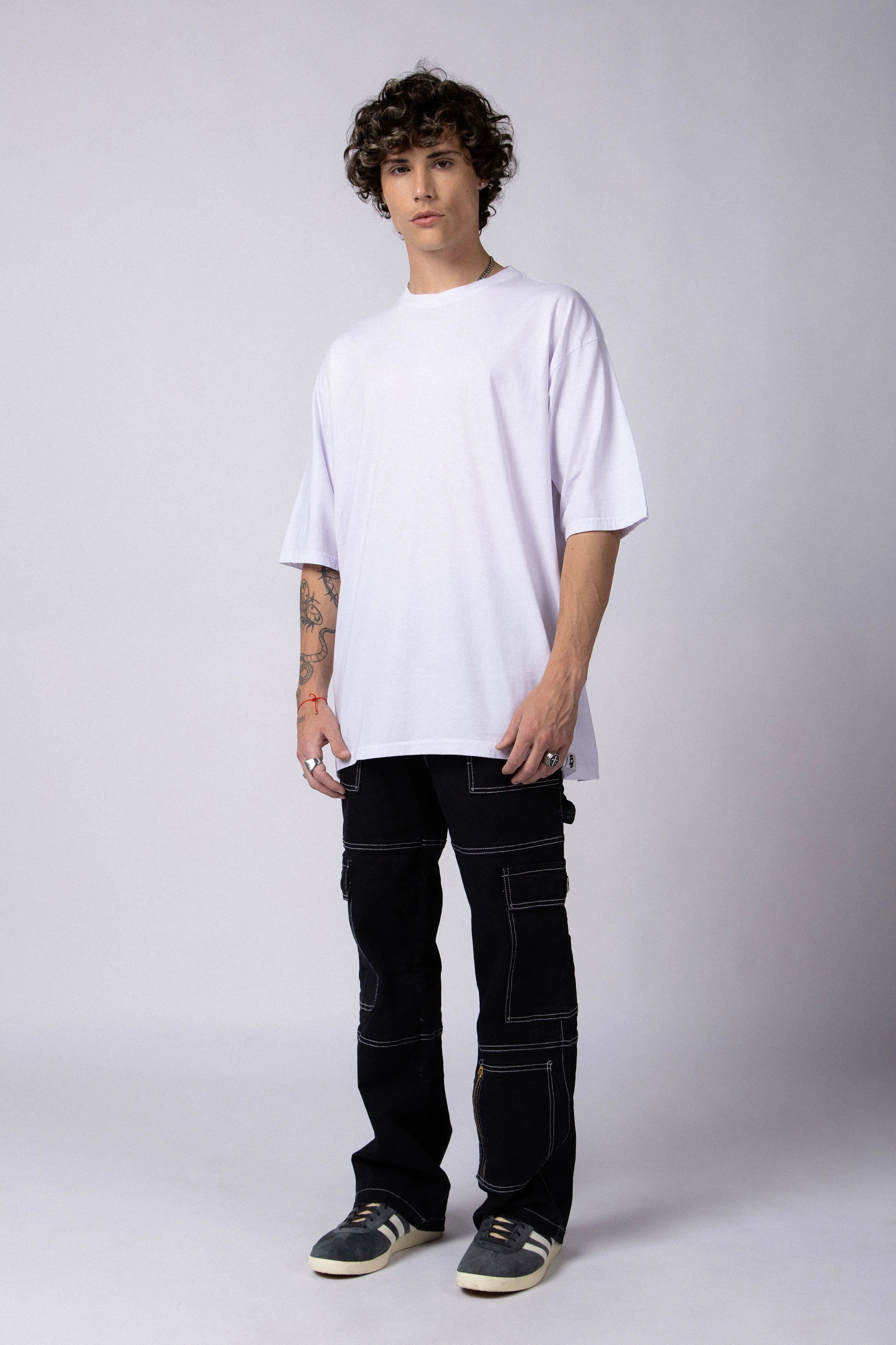Remera Over Theo Blanca - Image 3