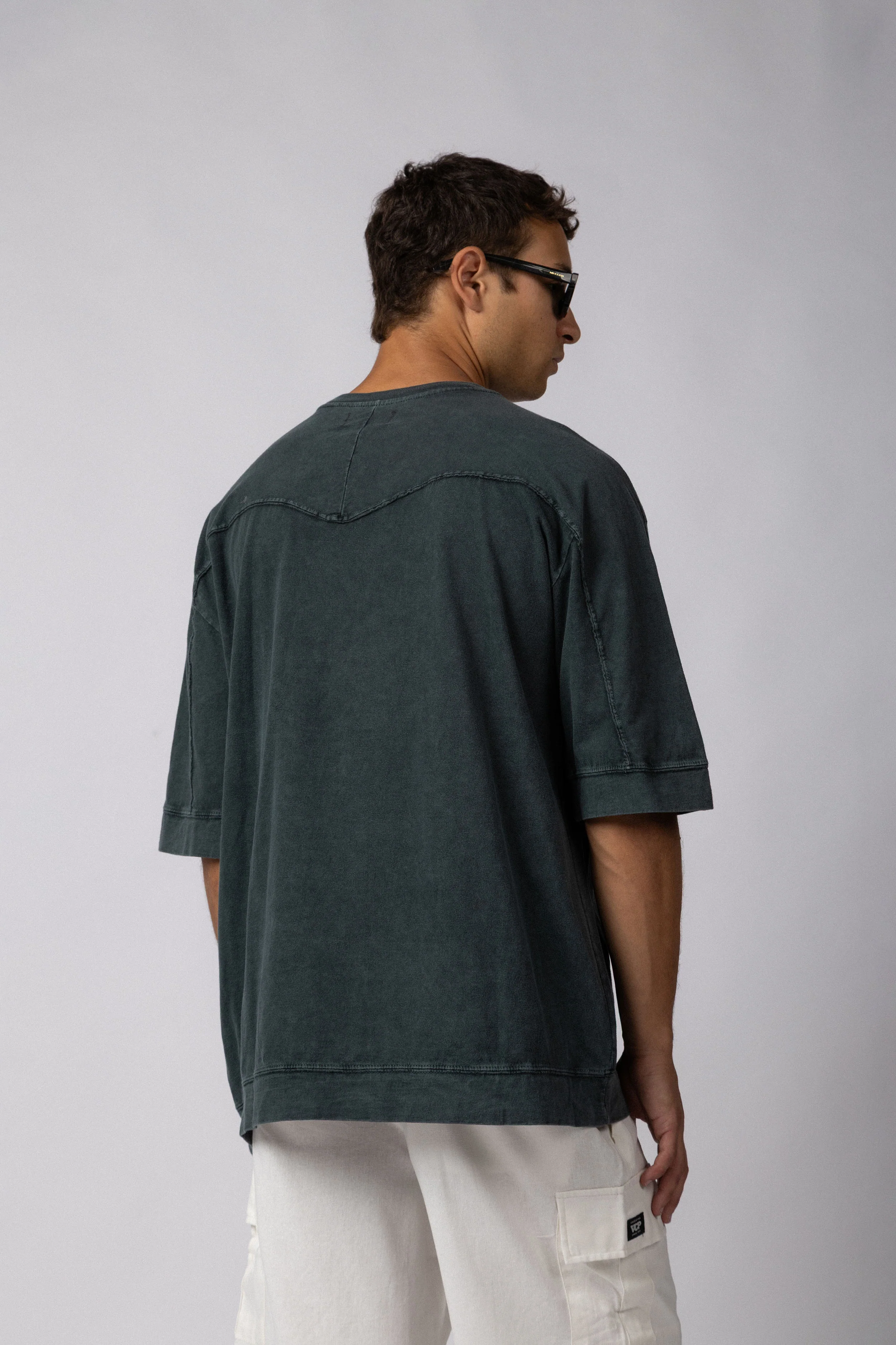 Remera Over Vorn Verde - Image 2