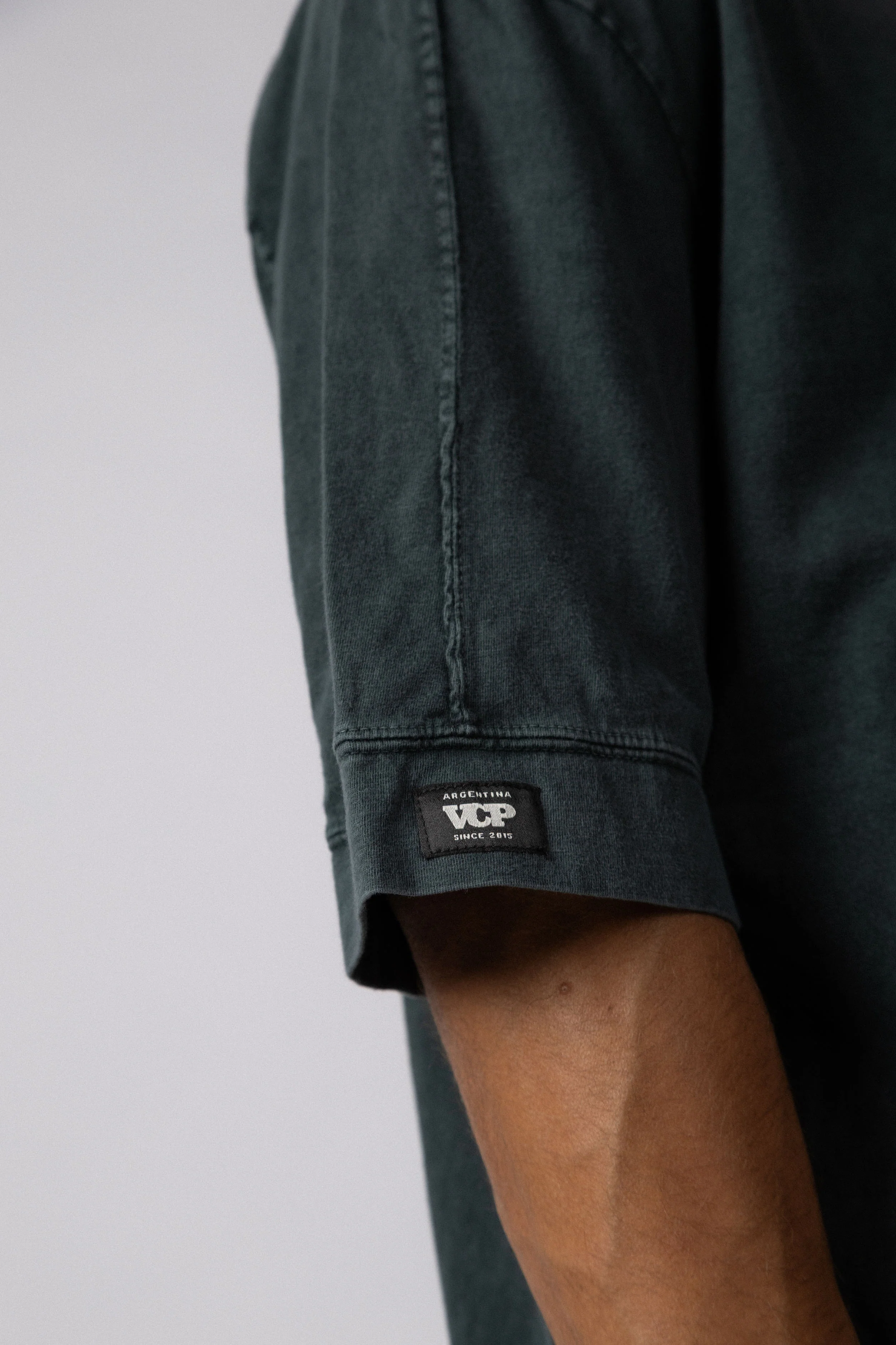 Remera Over Vorn Verde - Image 3