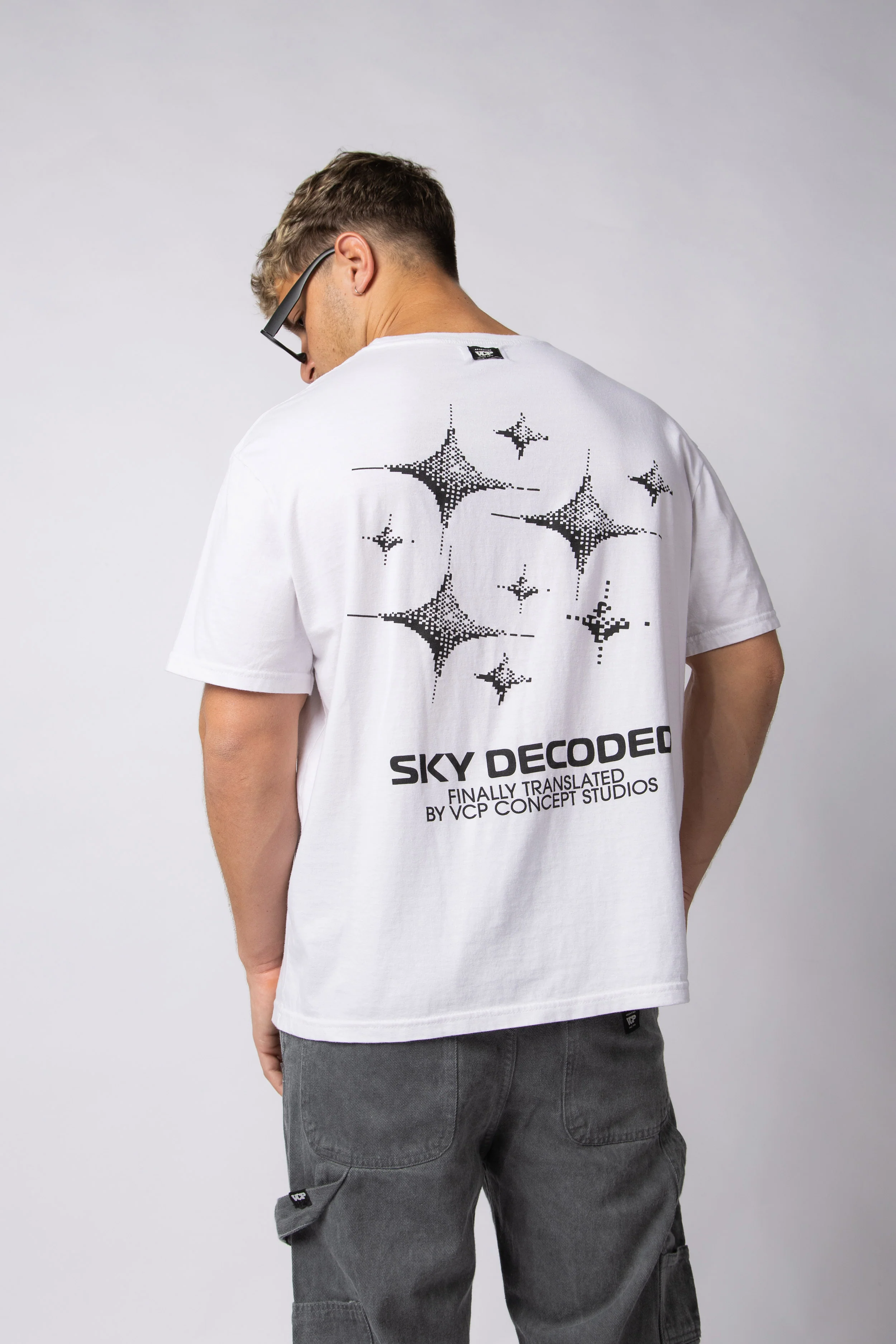 Remera RGL Decoded Blanca