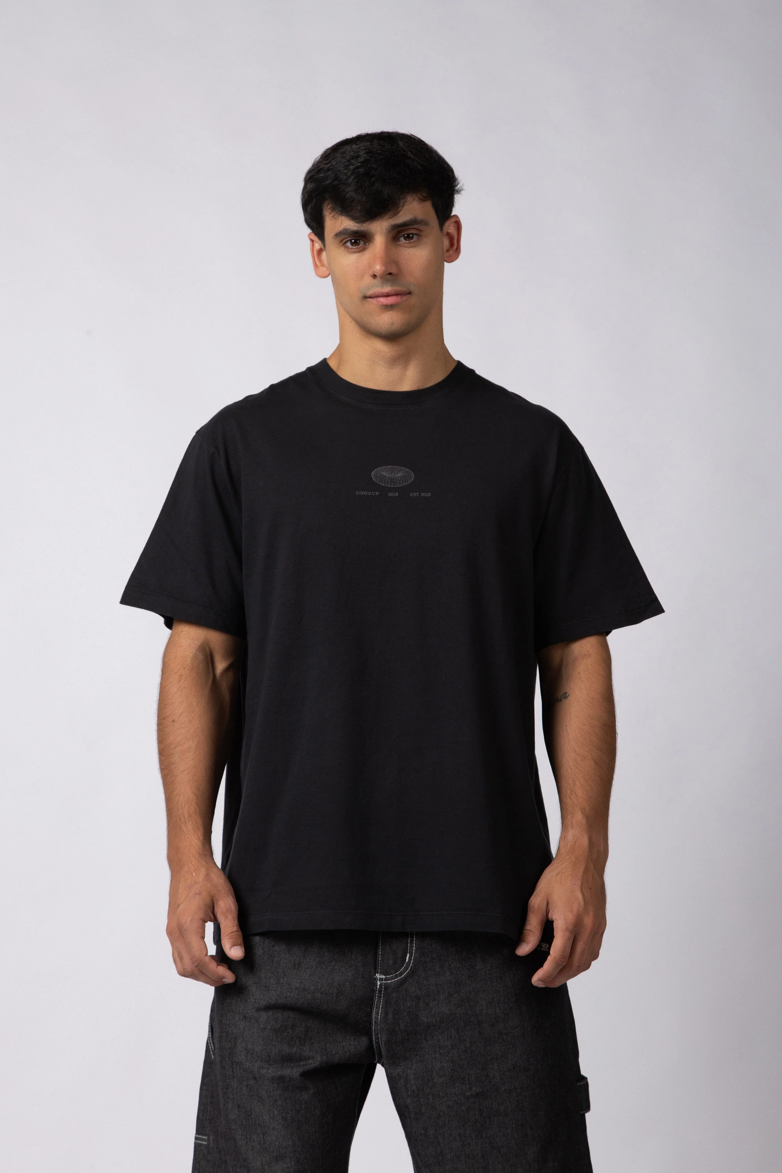 Remera RGL Esfera Negra - Image 3