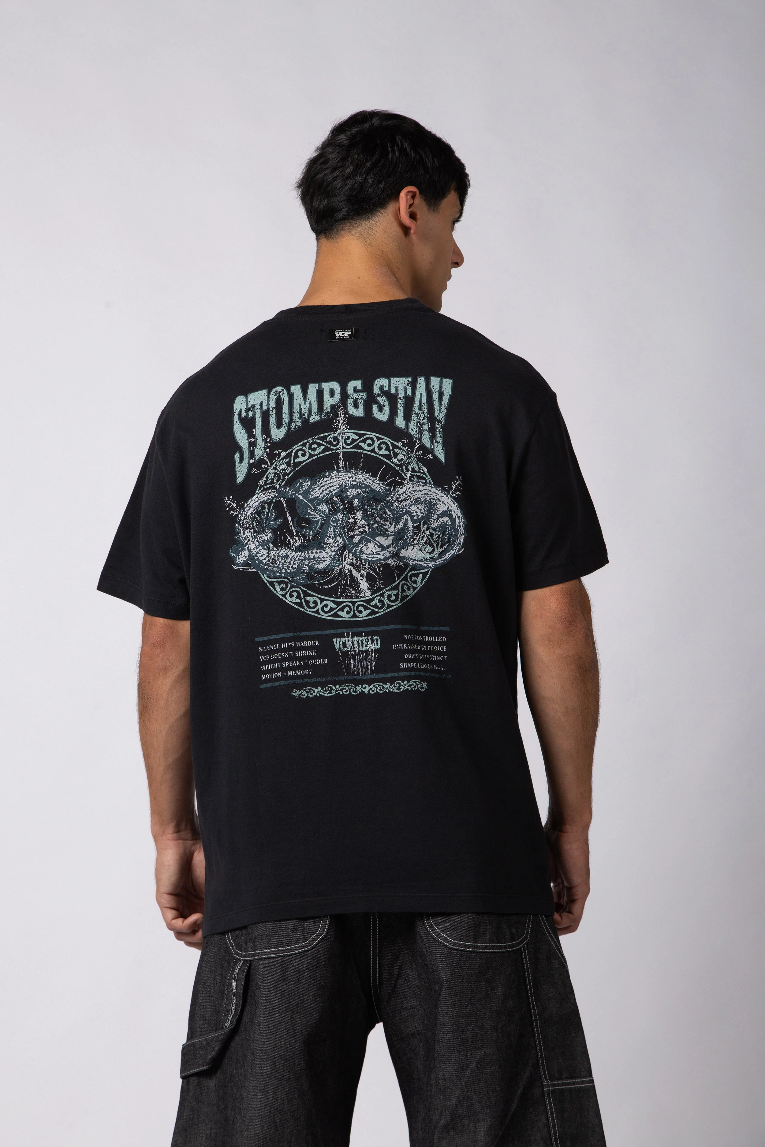 Remera RGL Field Negra - Image 2