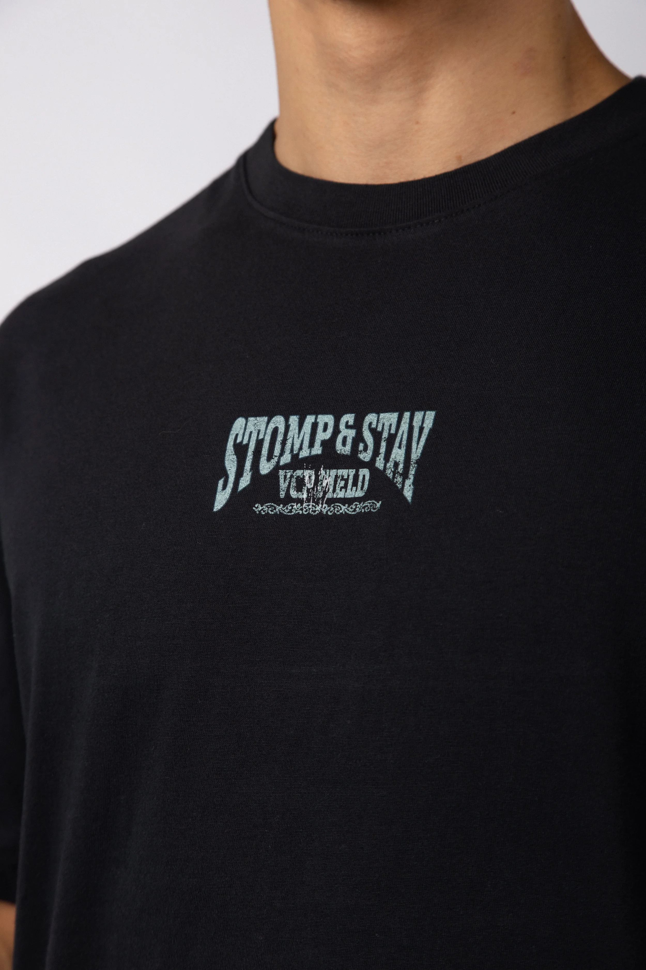 Remera RGL Field Negra - Image 3
