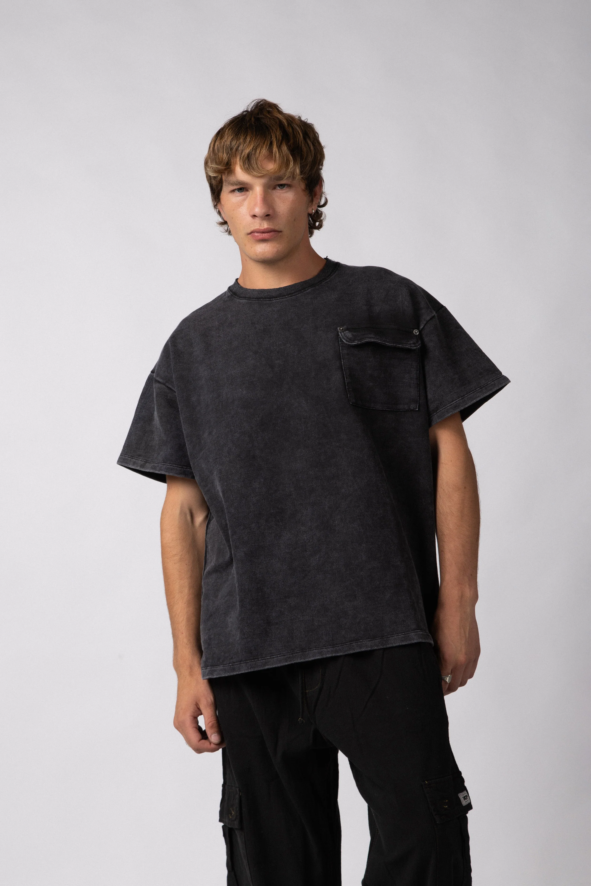 Remera Rustico Over Glow Negro - Image 3