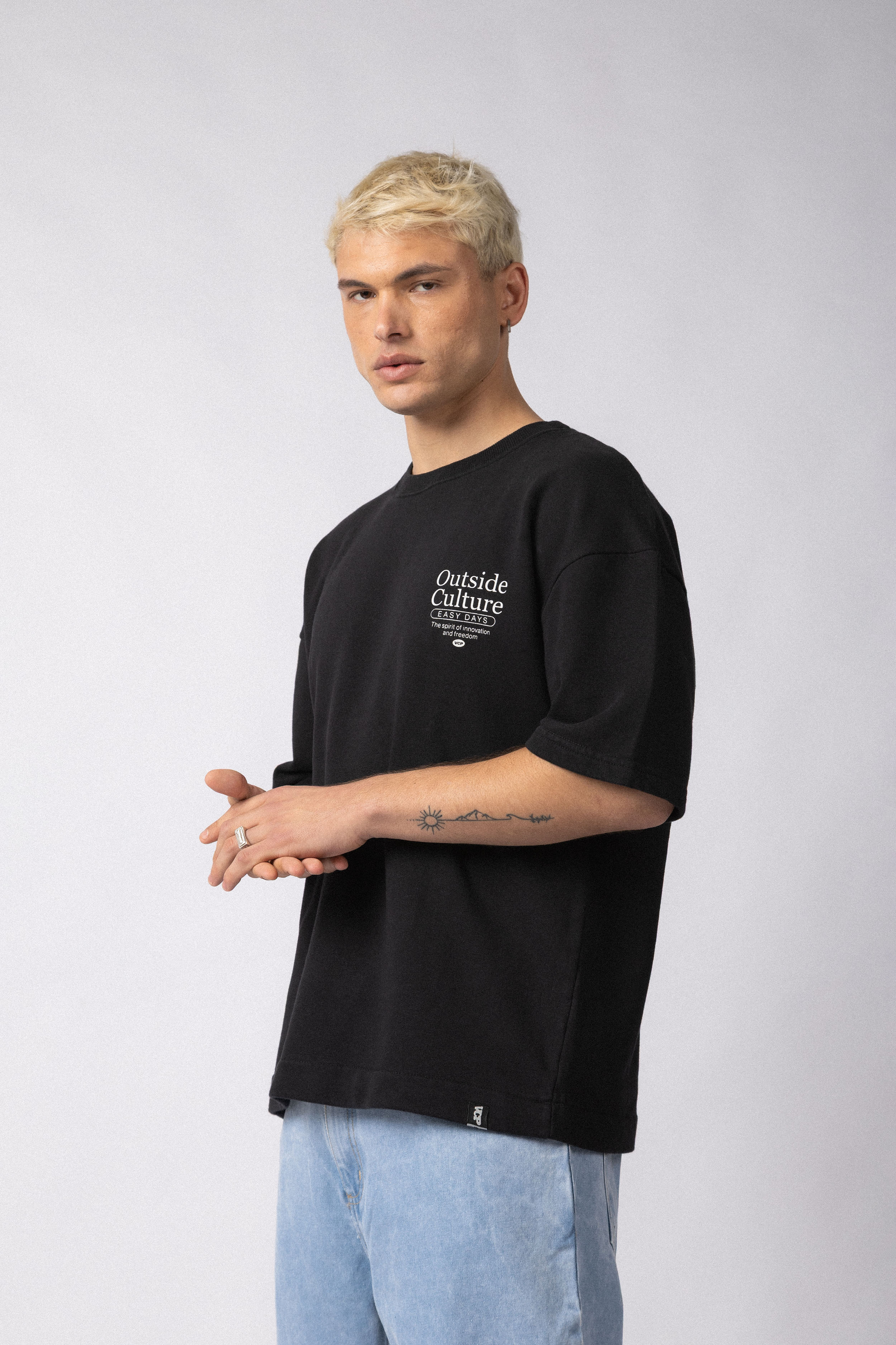 Remera Rustico Over KB Peak Negro - Image 5