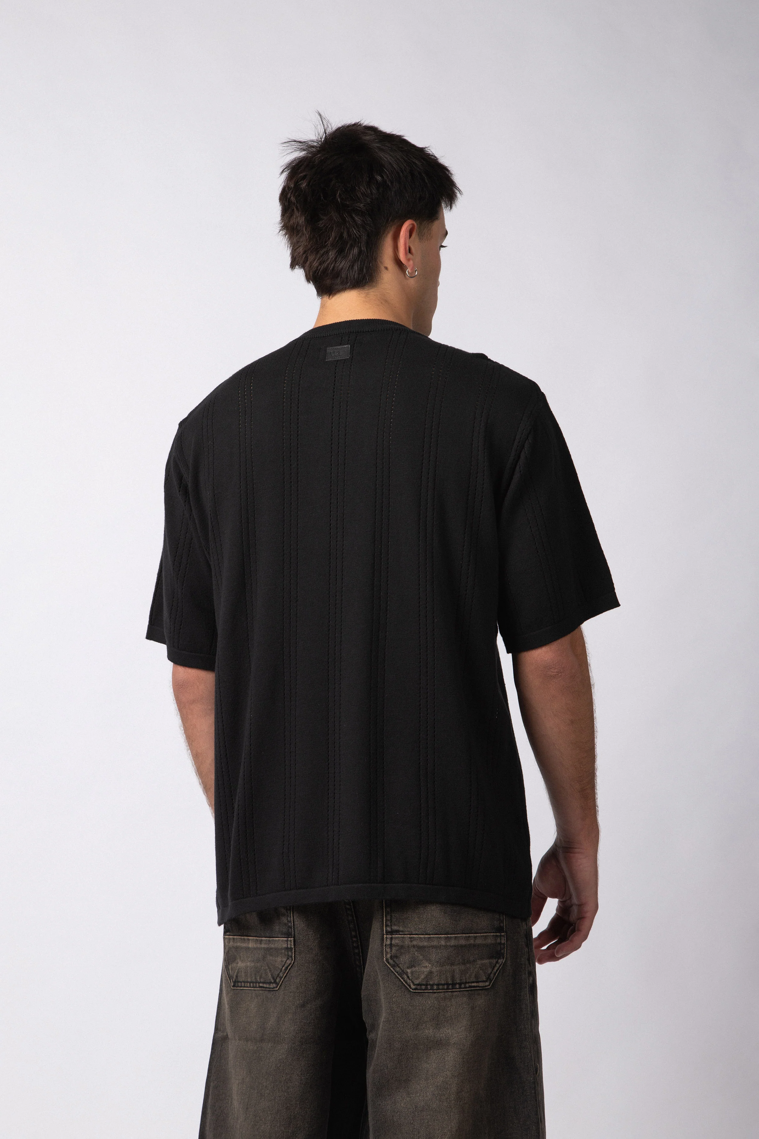 Remera Tejida Vito Negra - Image 4