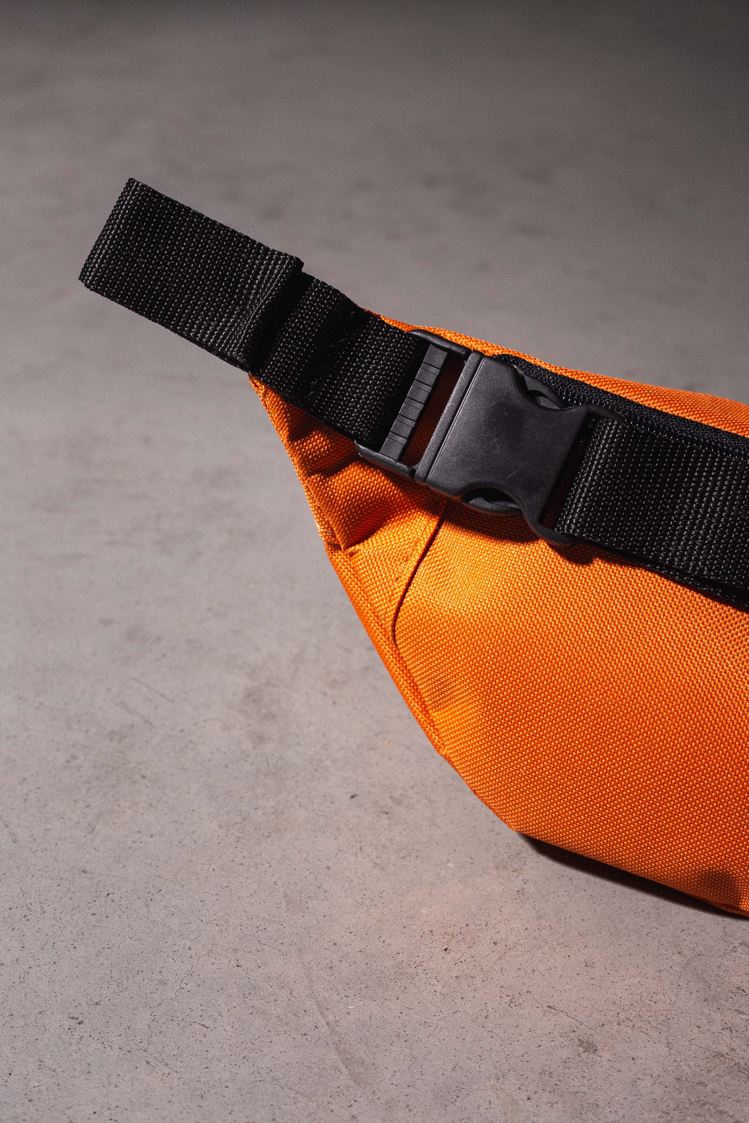 Riñonera Cord Naranja - Image 3