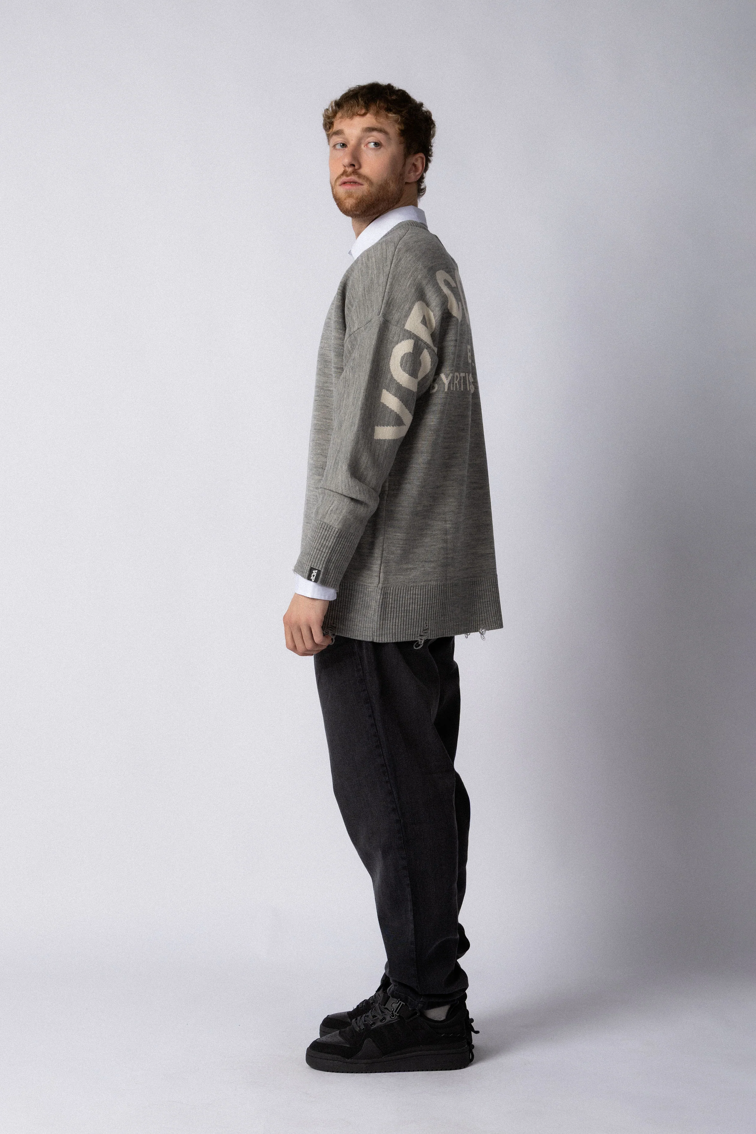 Sweater Concept Gris - Image 5