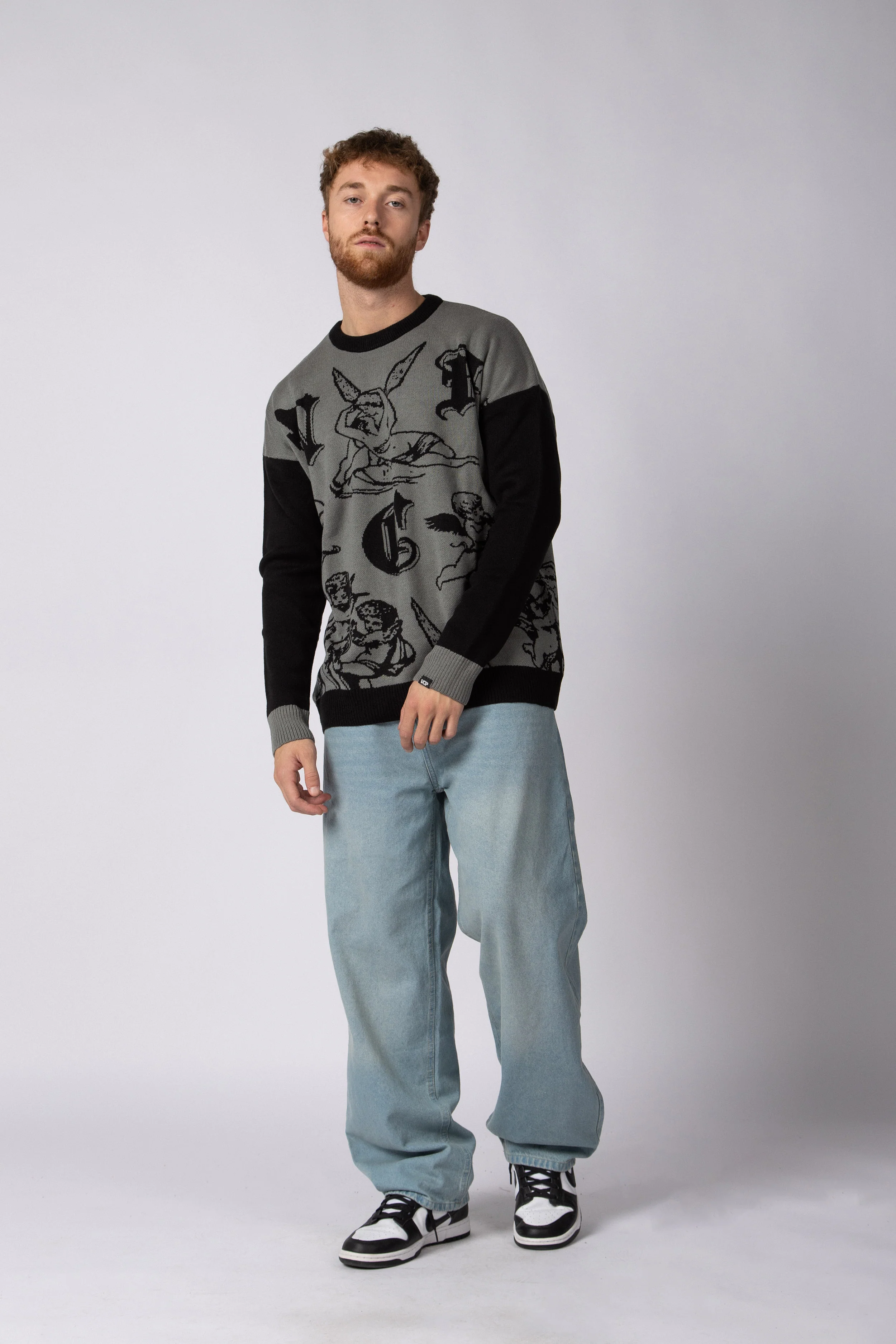 Sweater Over Olimpo